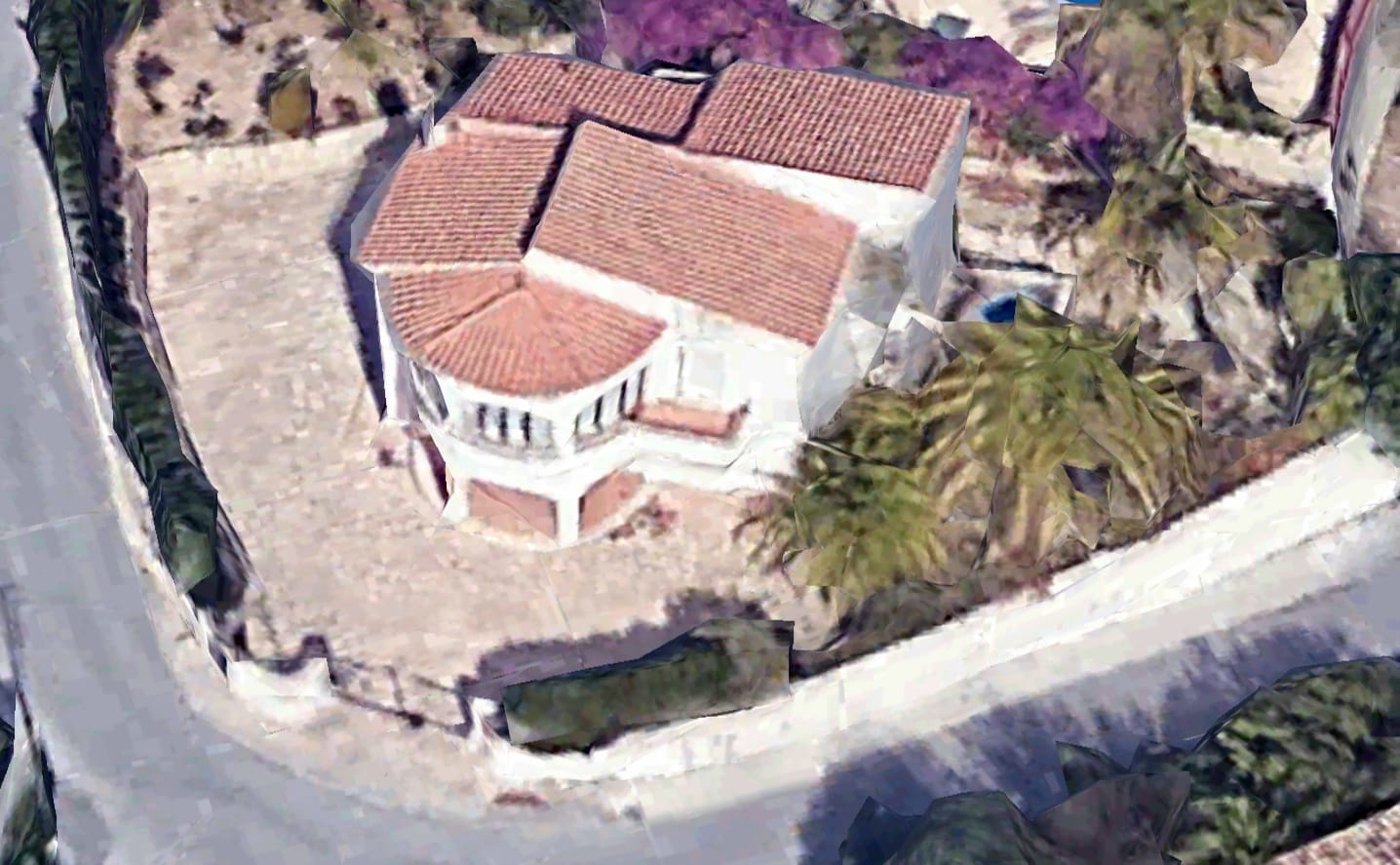 VILLA INDEPENDIENTE EN EL ENCANTADOR PUERTO BLANCO DE CALPE CON VISTAS AL PEÑÓN DE IFACH
