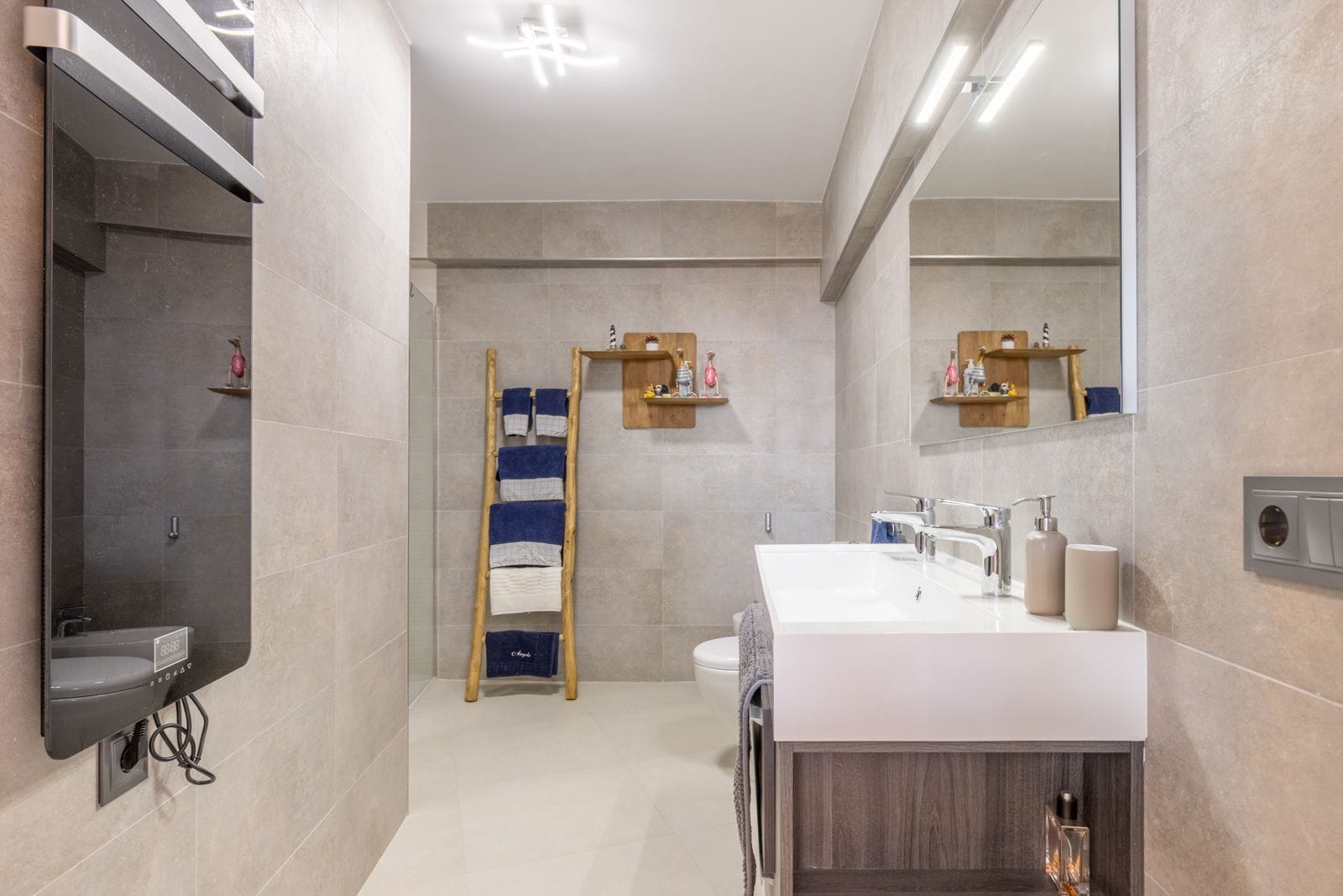 Villa moderna con vistas al mar a la venta en Calpe