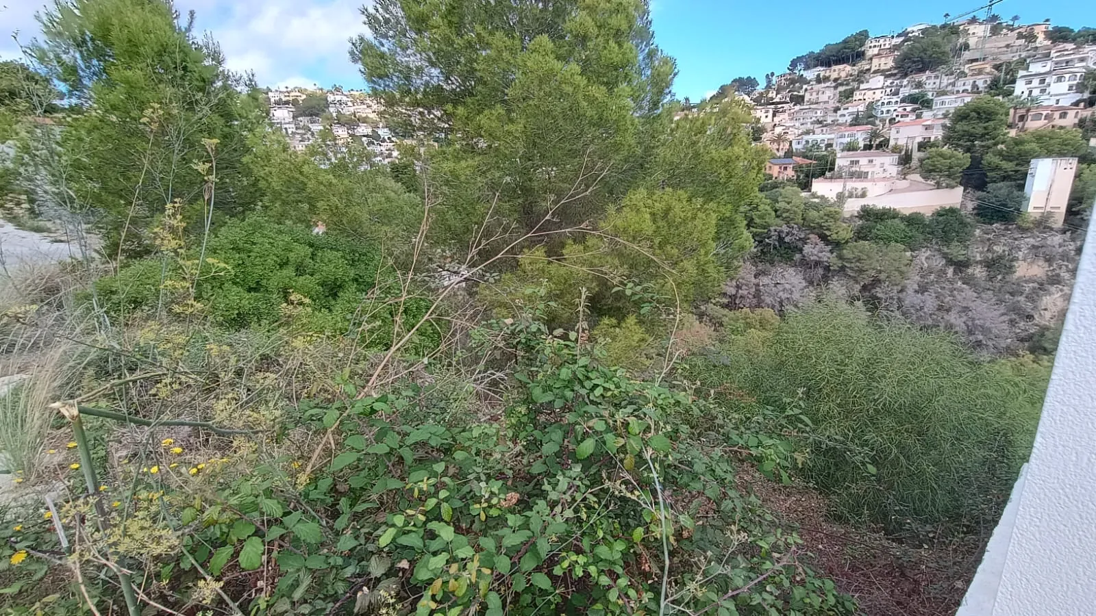 SE VENDE PARCELA CON VISTAS DESPEJADA EN BENISSA