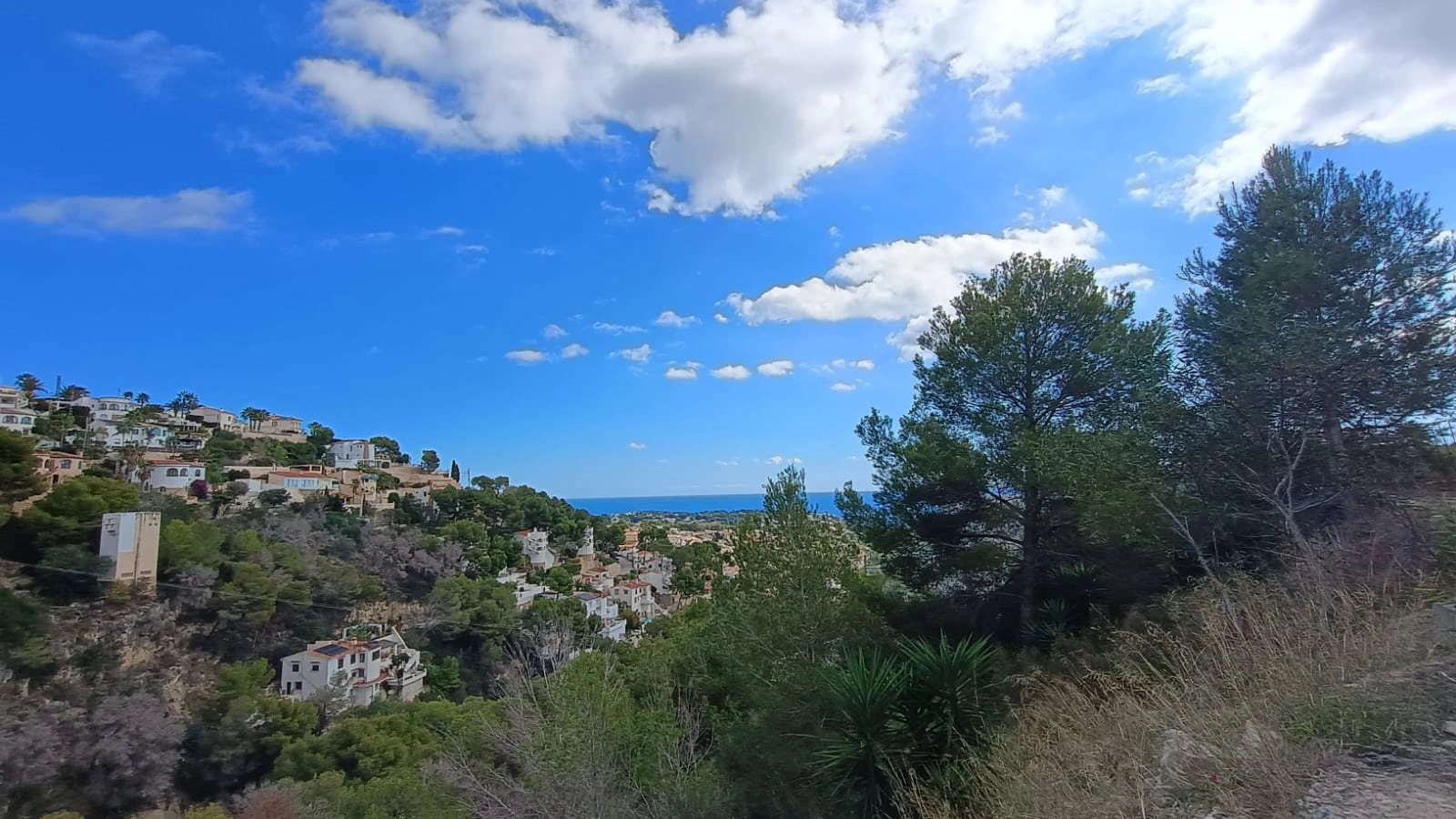 SE VENDE PARCELA CON VISTAS DESPEJADA EN BENISSA