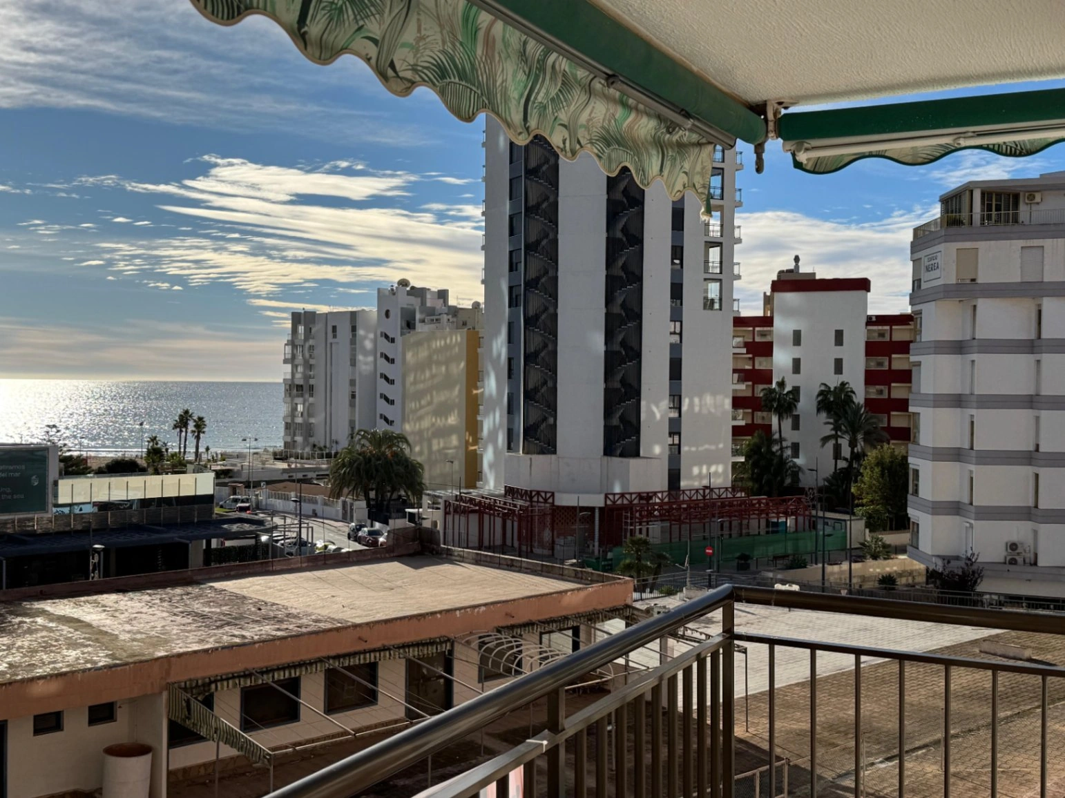 APARTAMENTO CENTRICO EN CALPE CON VISTAS AL MAR