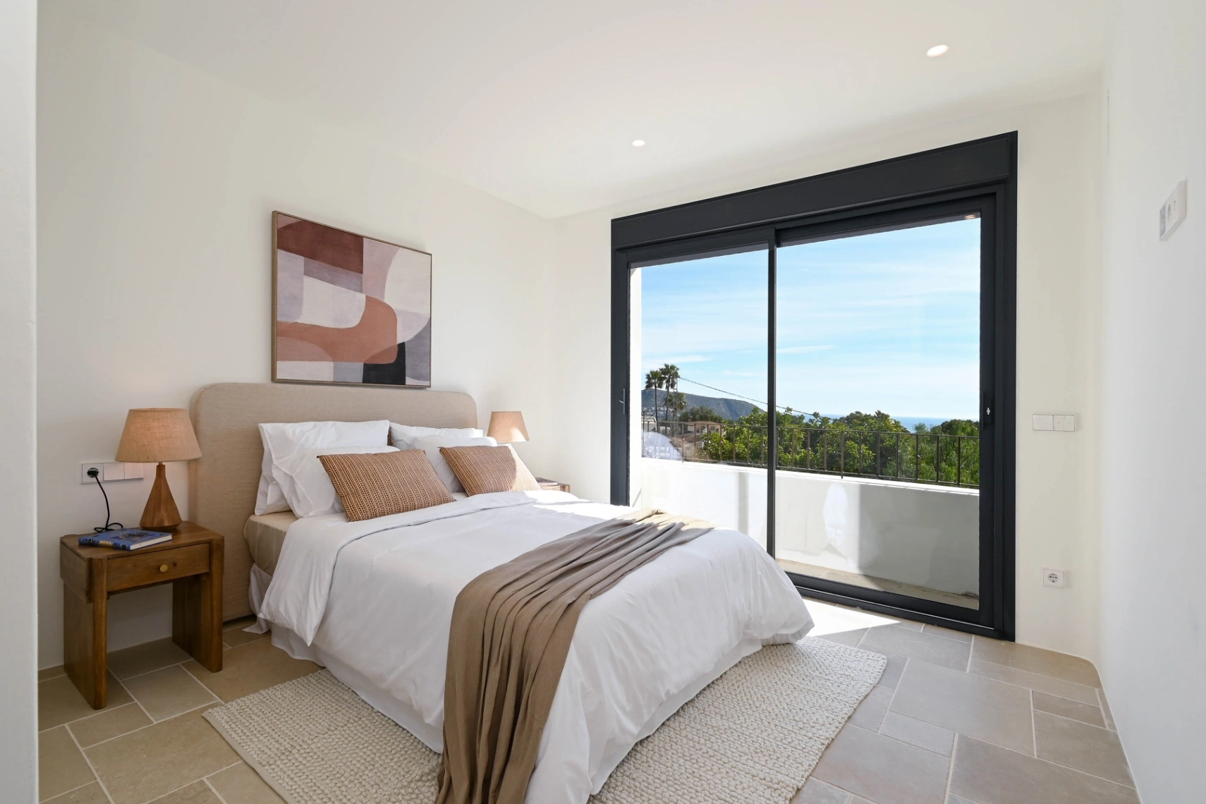 Villa de Obra Nueva de Alta Gama con Características Premium en Ubicación Privilegiada en Moraira