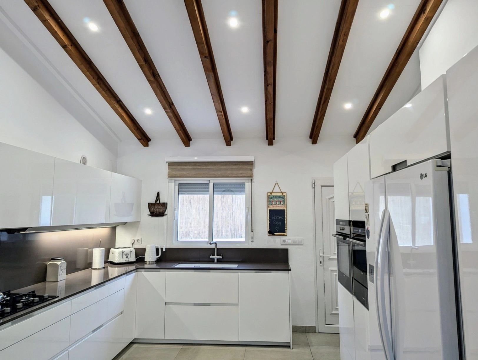 Villa de lujo en venta en Moraira con vista panorámica al mar