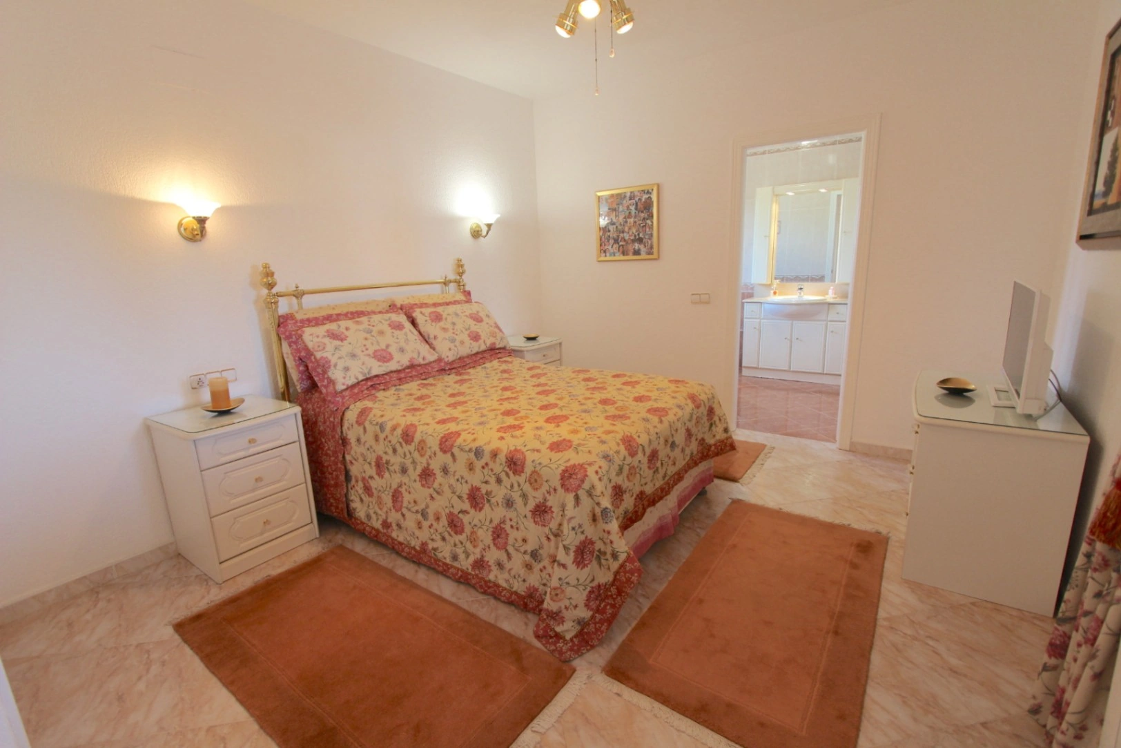 Espaciosa Villa Mediterránea de 4 Dormitorios en Parcela de 1.340 m² en Benissa – Cerca de la Costa