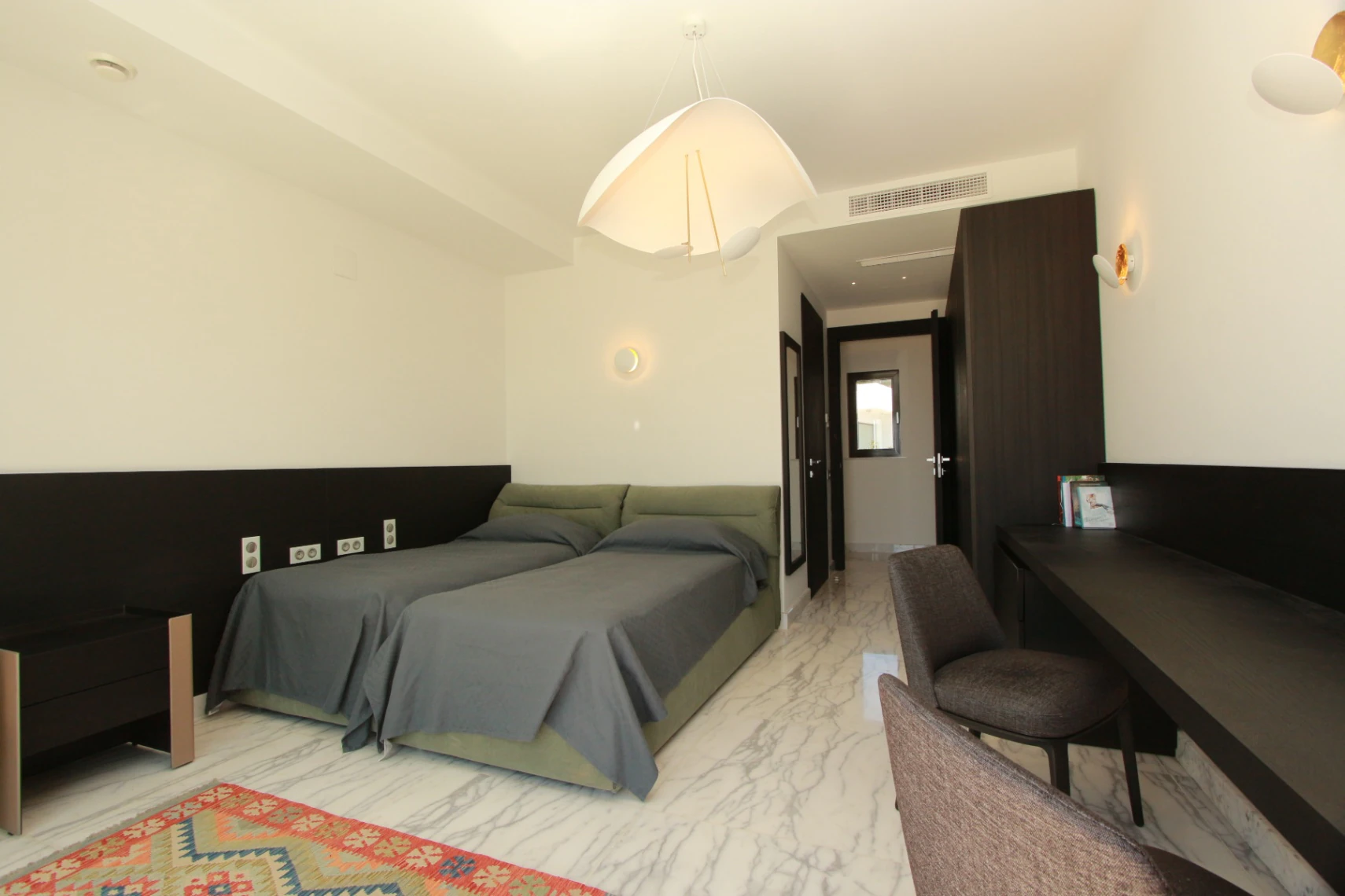 Exclusiva Villa Mediterránea con Vistas al Mar a Solo Un Paso de la Playa en Moraira