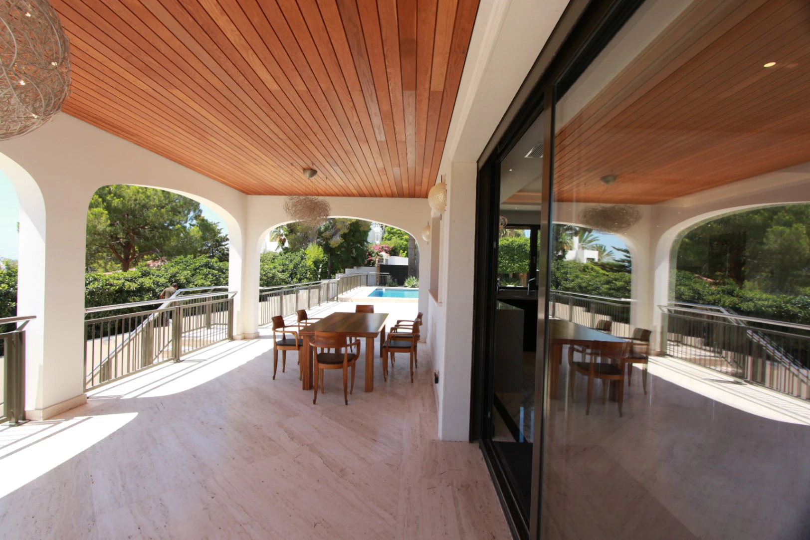 Exclusiva Villa Mediterránea con Vistas al Mar a Solo Un Paso de la Playa en Moraira
