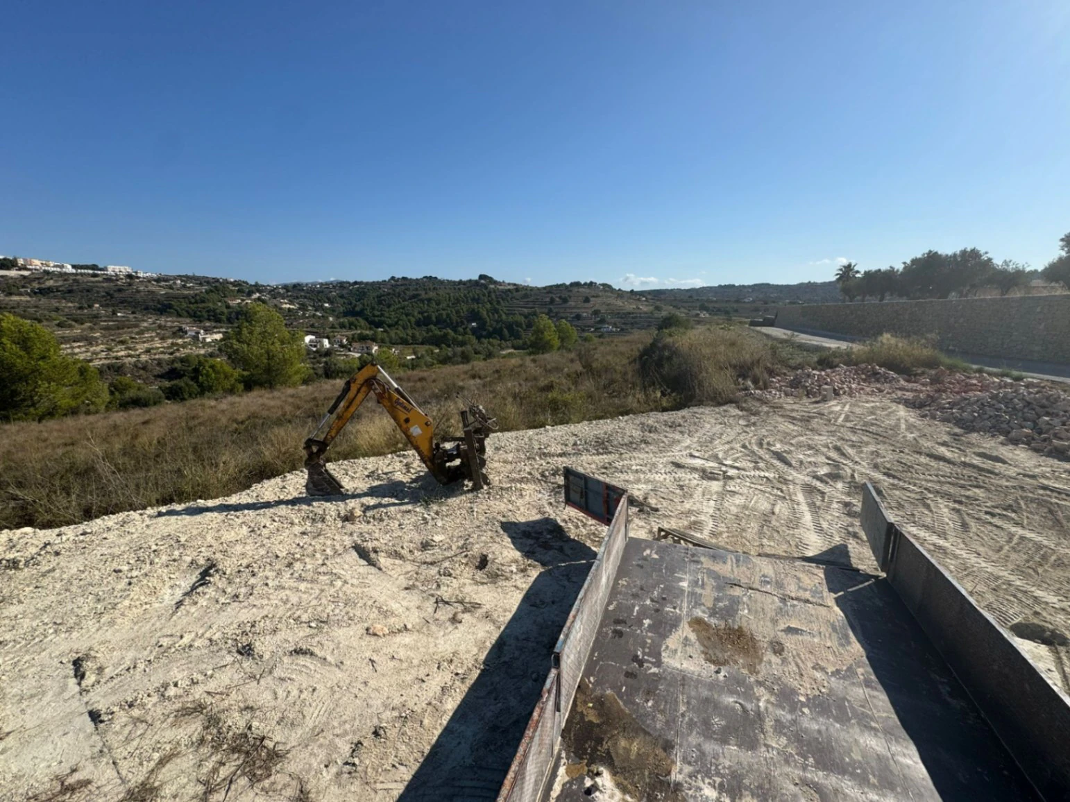 Parcela Rústica con Vistas al Mar en Venta en la Zona Calpe–Benissa