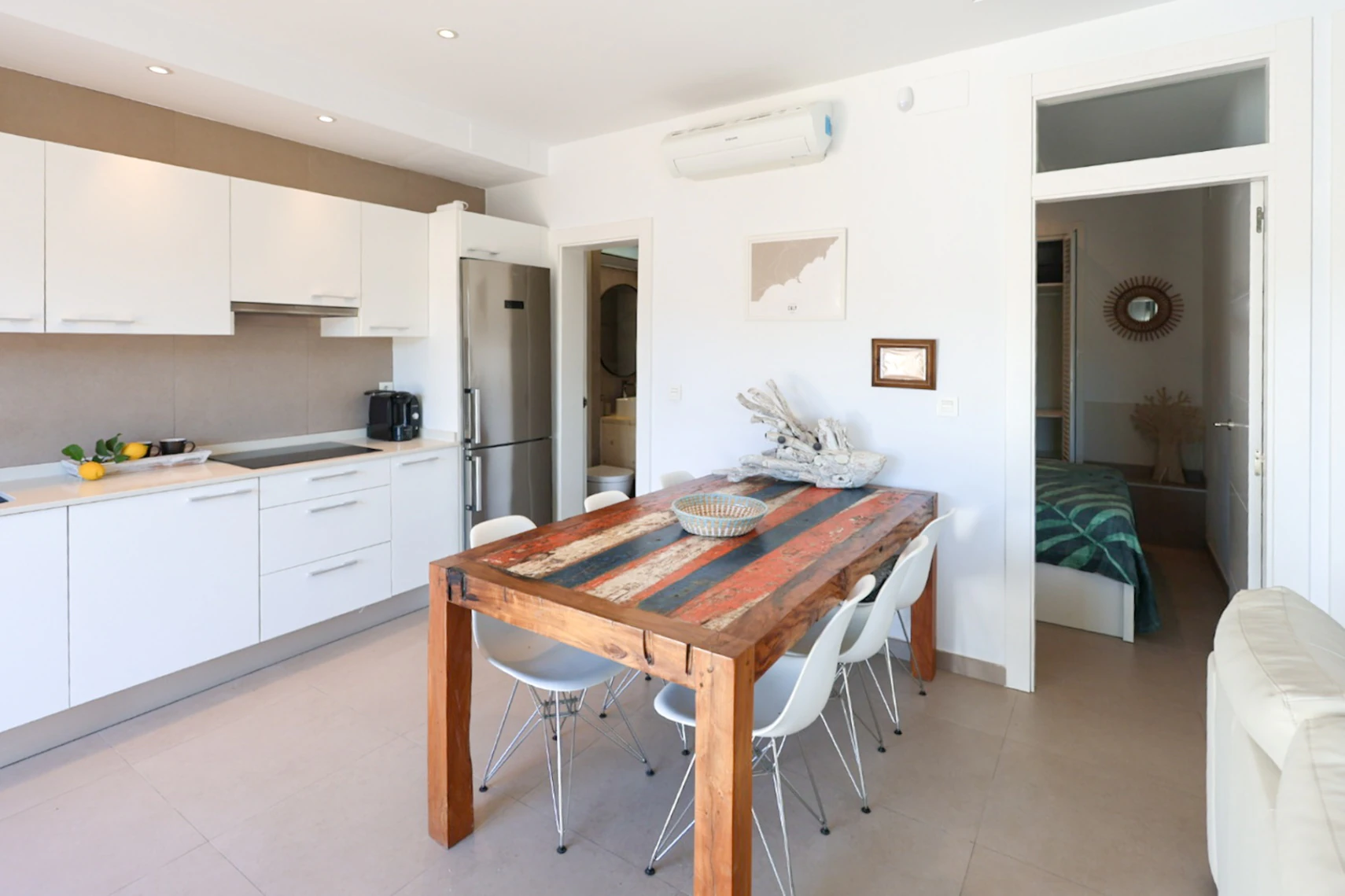 Encantadora villa con apartamento independiente y jardín mediterráneo en Cometa, Calpe