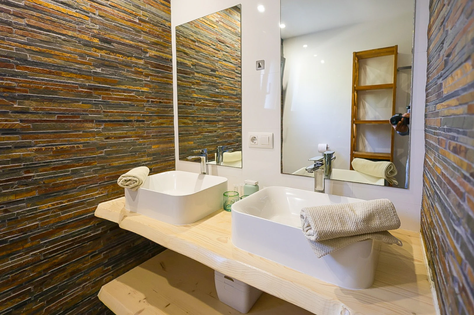 Encantadora villa con apartamento independiente y jardín mediterráneo en Cometa, Calpe