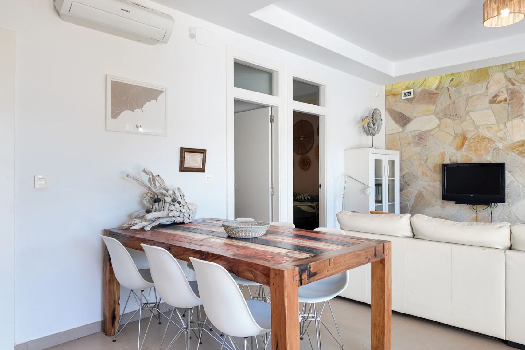 Encantadora villa con apartamento independiente y jardín mediterráneo en Cometa, Calpe