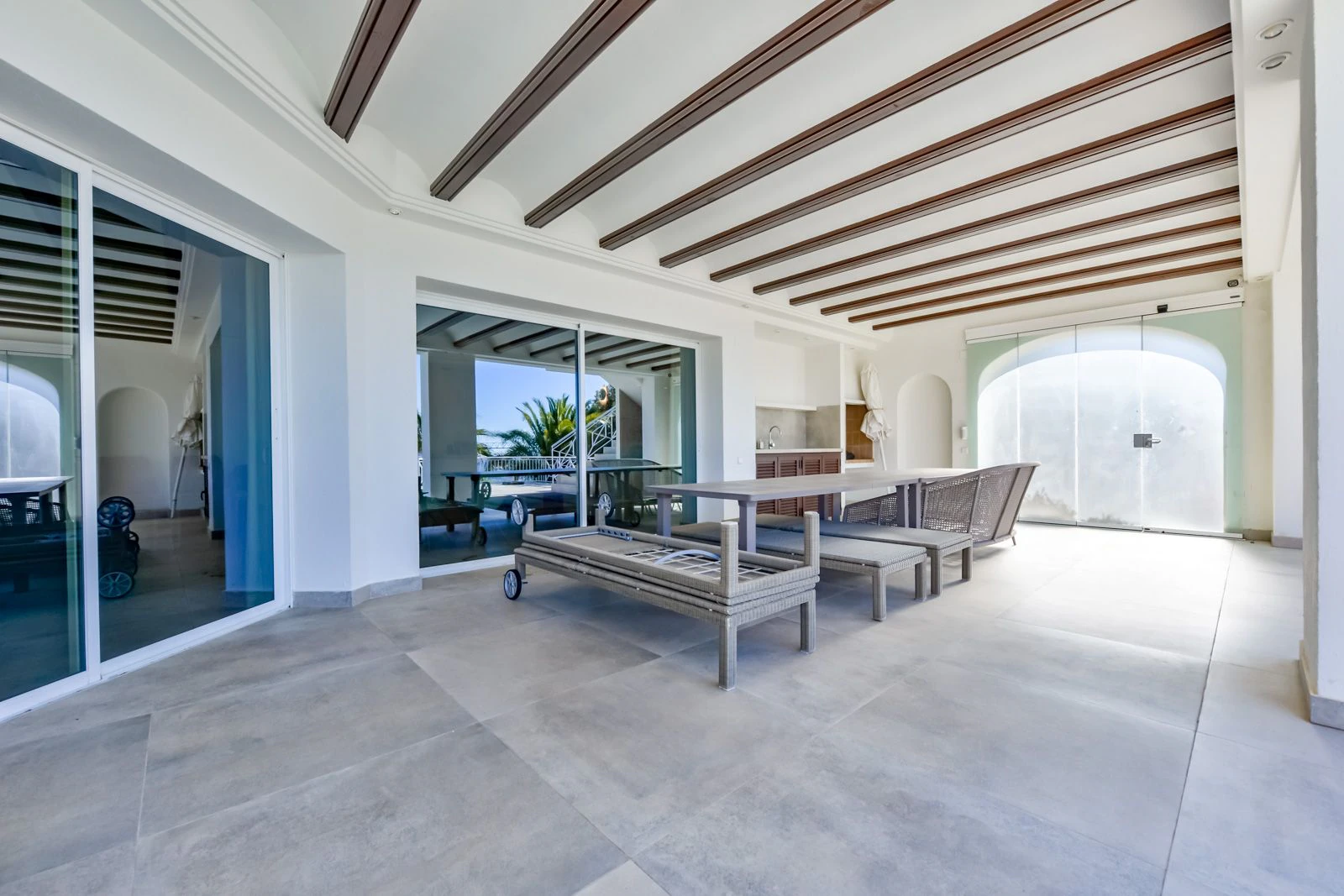 Villa de Lujo en Altea: Elegancia, Exclusividad y Vistas de Ensueño