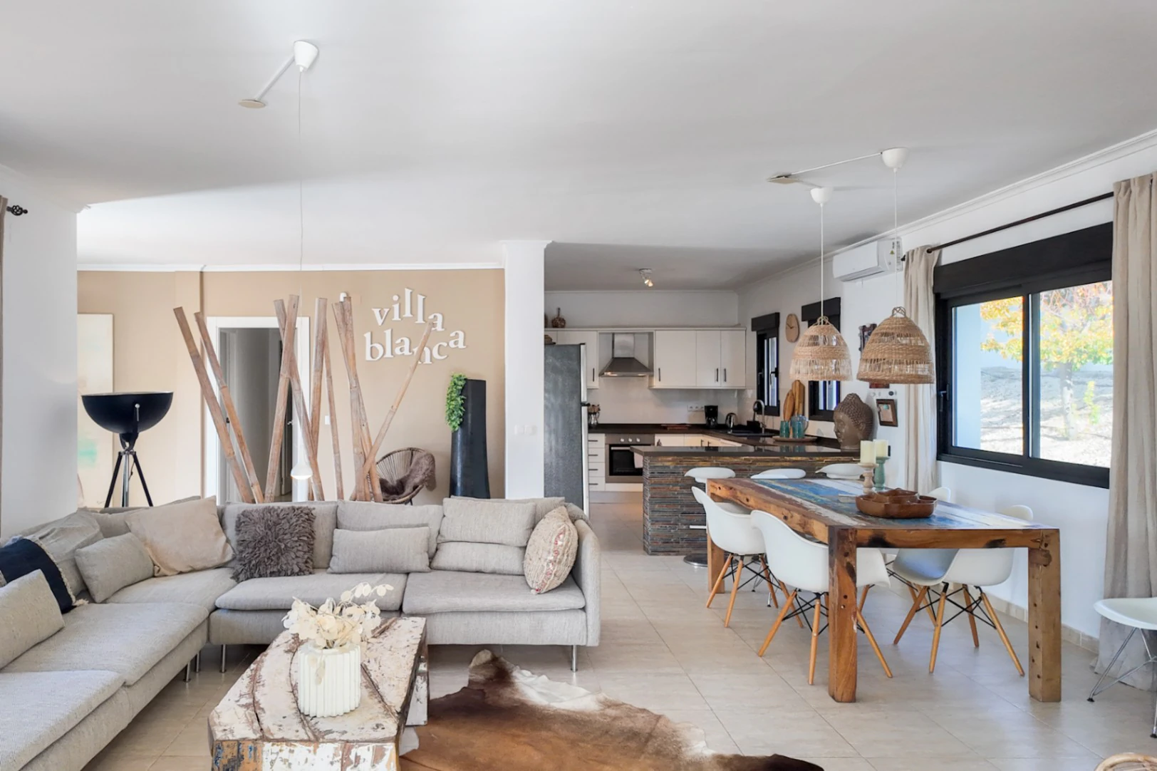 Encantadora villa con apartamento independiente y jardín mediterráneo en Cometa, Calpe