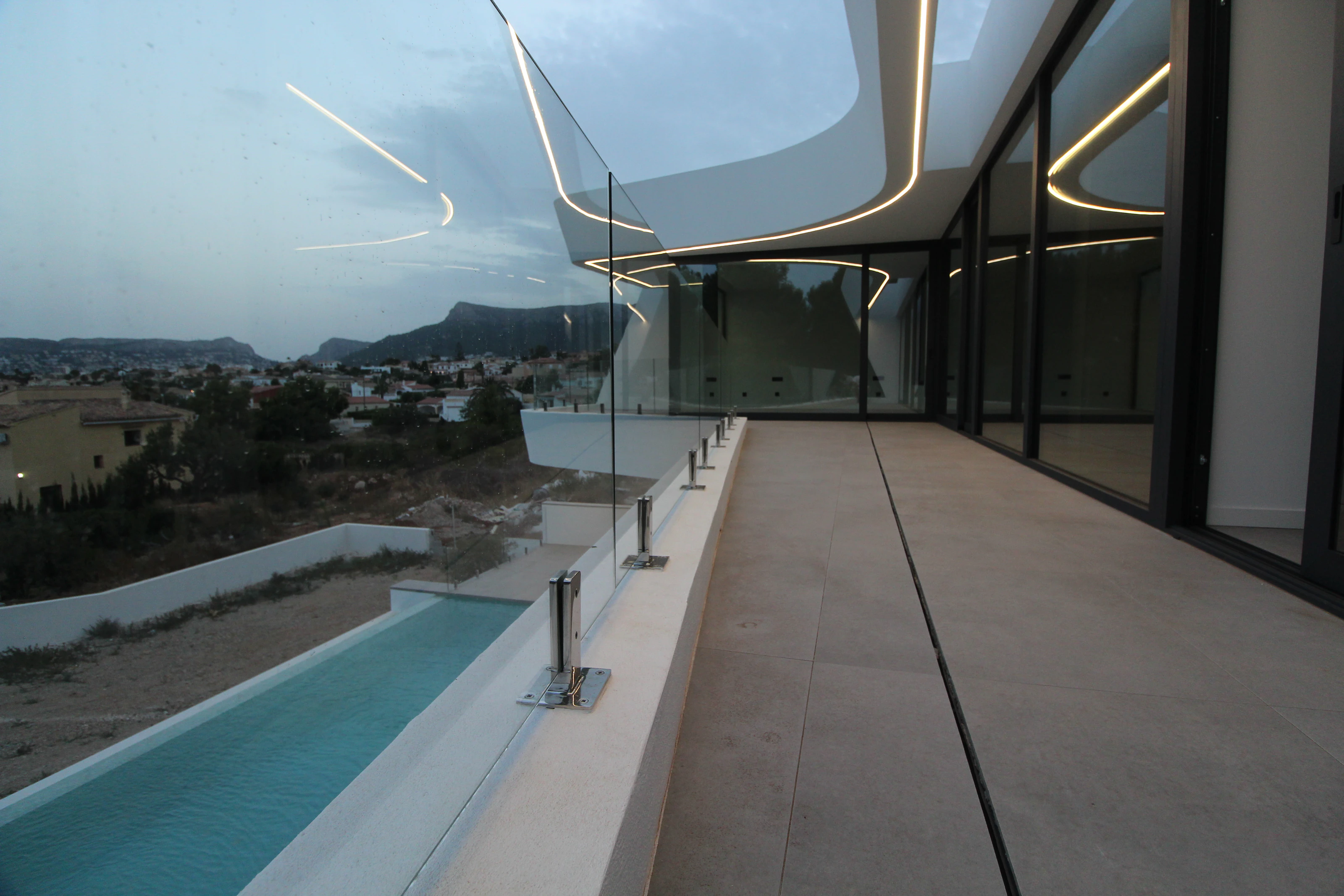 Villa nueva de lujo en Calpe