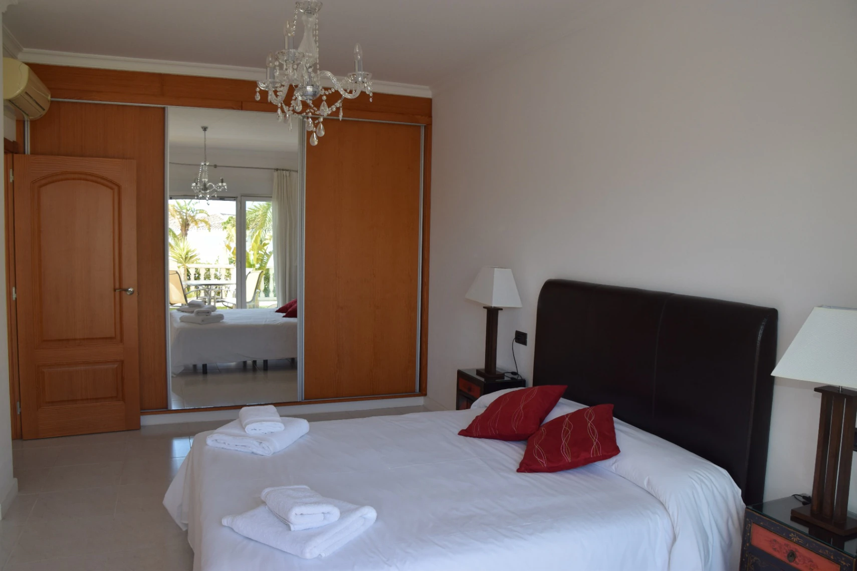 ¡OPORTUNIDAD! EN VENTA ELEGANTE APARTAMENTO DE 1 DORMITORIO, COSTA DE BENISSA.