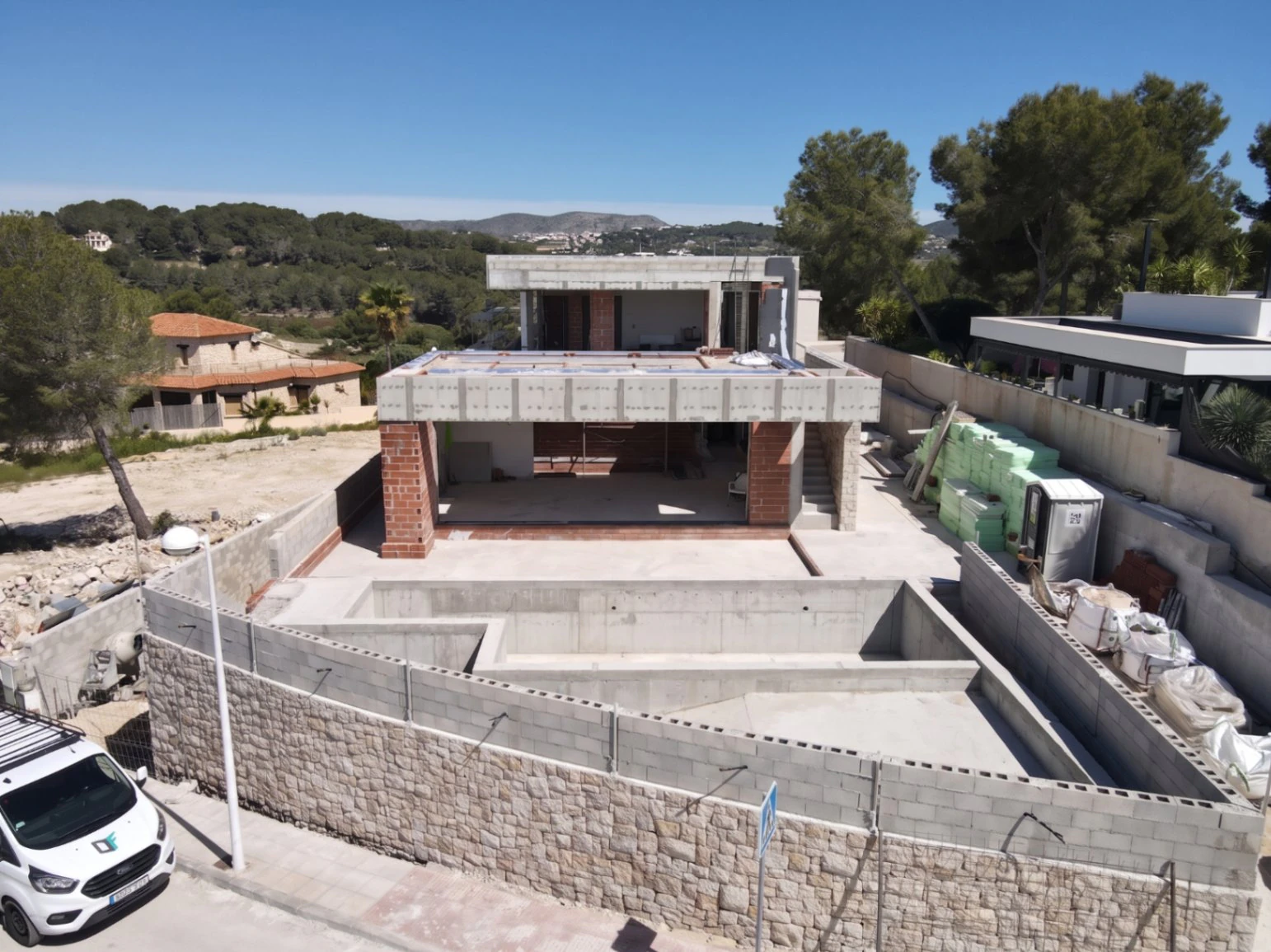 VILLA DE LUJO MODERNA CERCA DEL CENTRO DE MORAIRA Y DE SUS PLAYAS