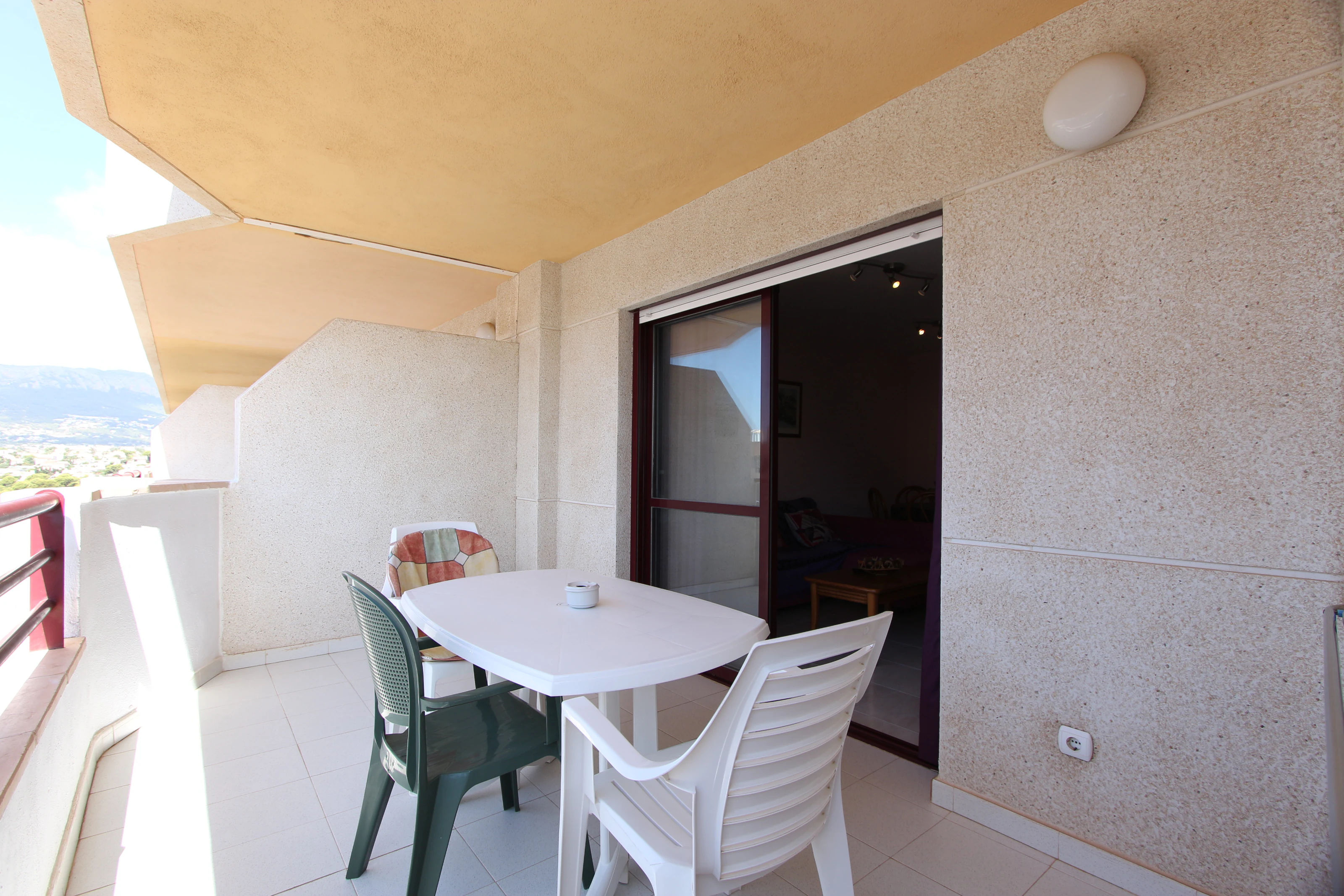 Apartamento en primera línea de playa en Calpe – Playa de la Fossa