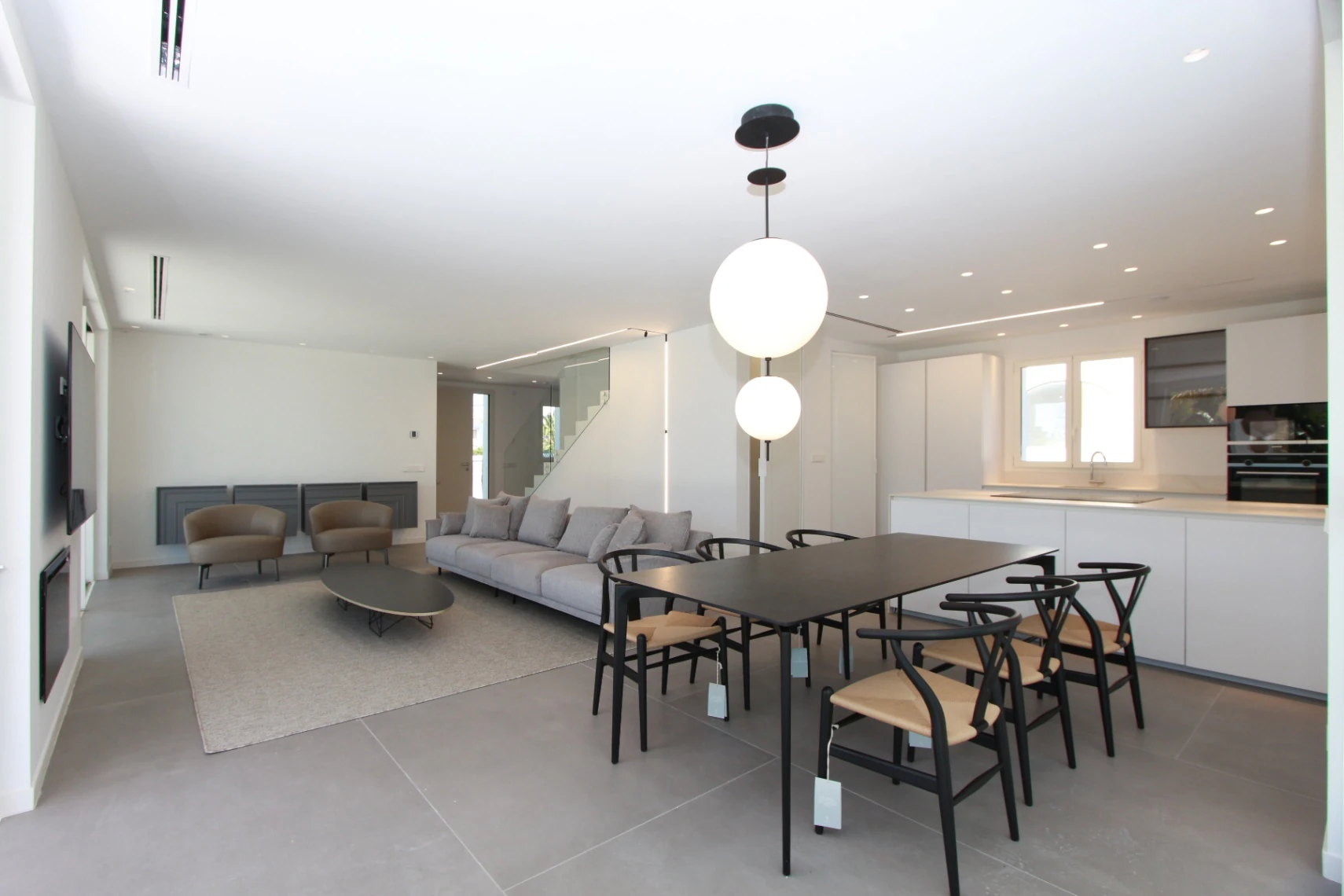 Villa de Diseño Contemporáneo, vistas al mar, a un Paso de Moraira