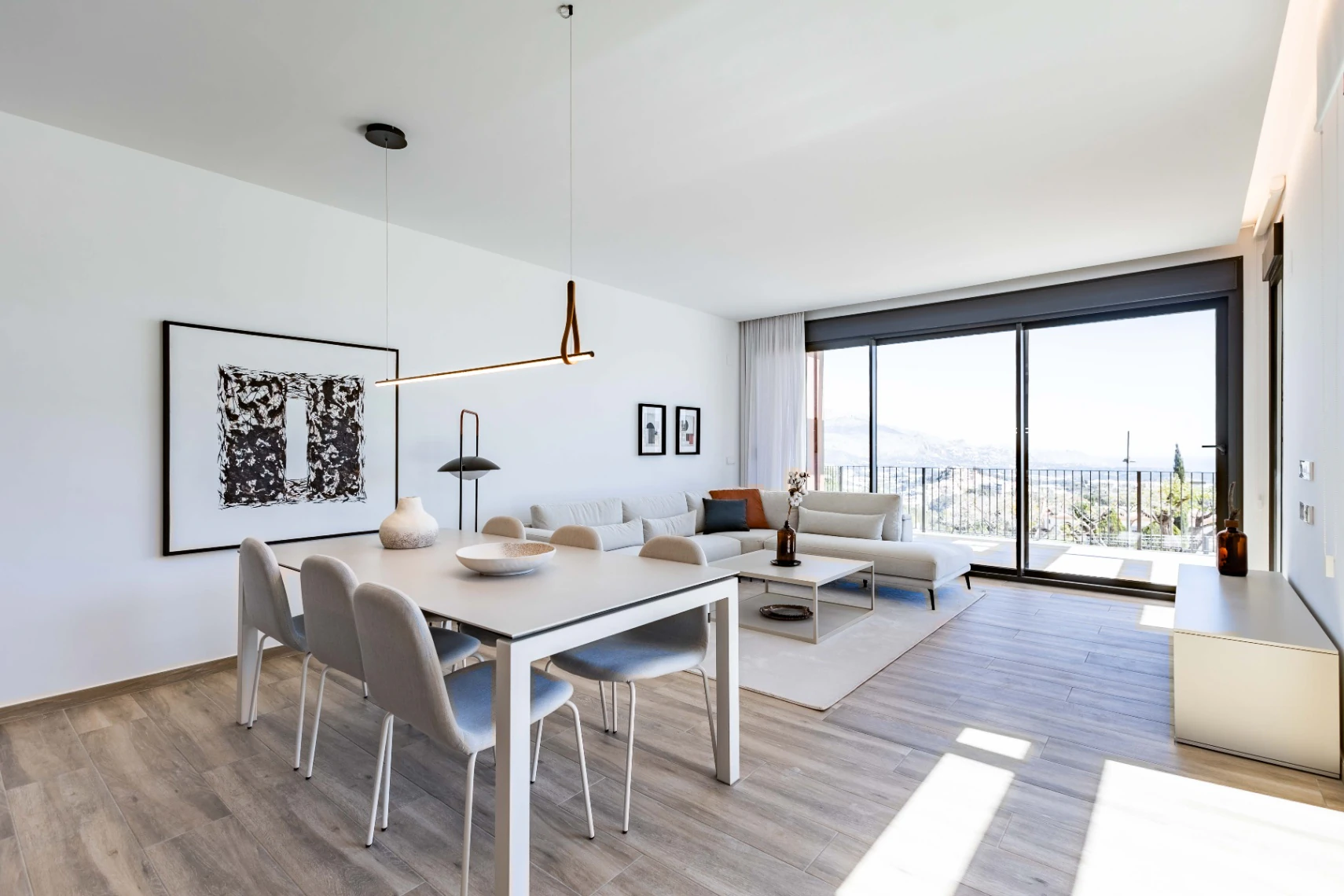 Modernas Villas de Obra Nueva en Polop con Vistas al Mar y la Montaña