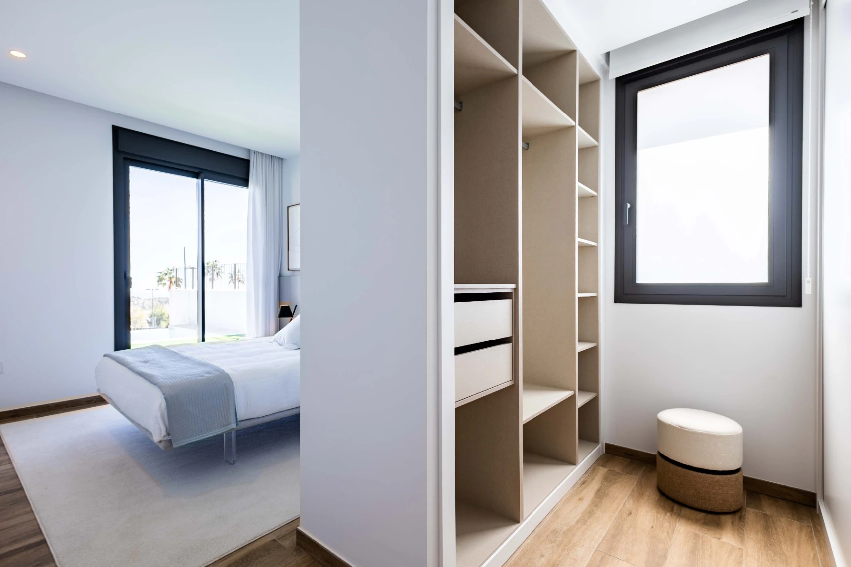 Modernas Villas de Obra Nueva en Polop con Vistas al Mar y la Montaña