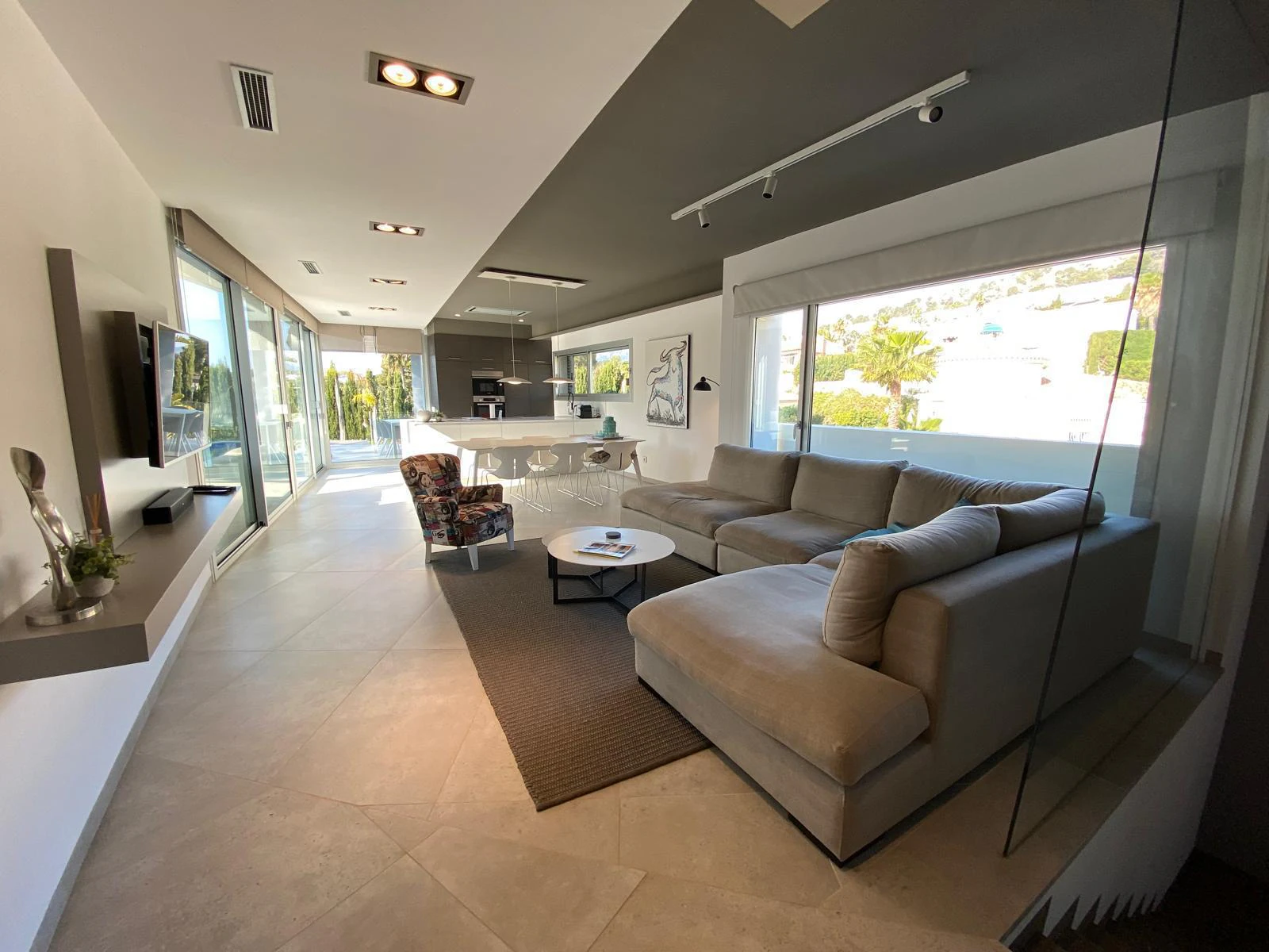 Villa con parcela llana, gran privacidad y excelente ubicación cerca de La Fustera, Benissa