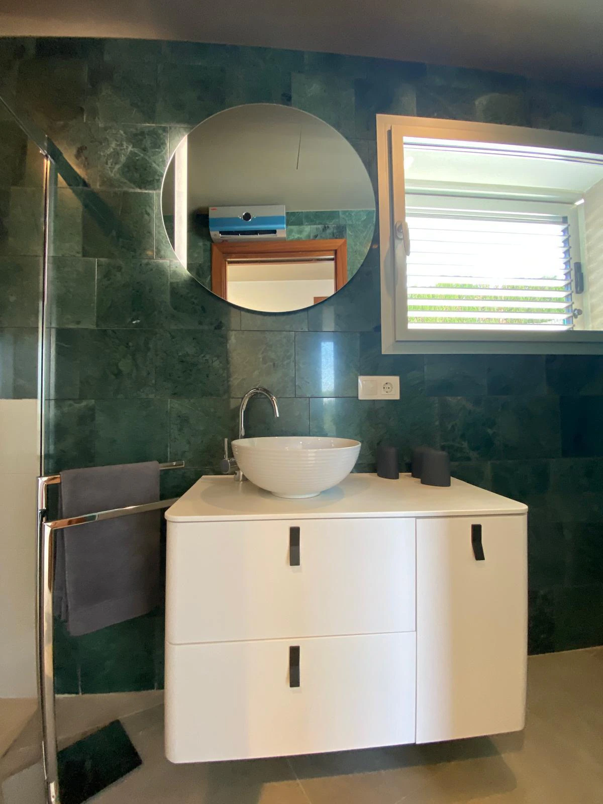 Villa con parcela llana, gran privacidad y excelente ubicación cerca de La Fustera, Benissa