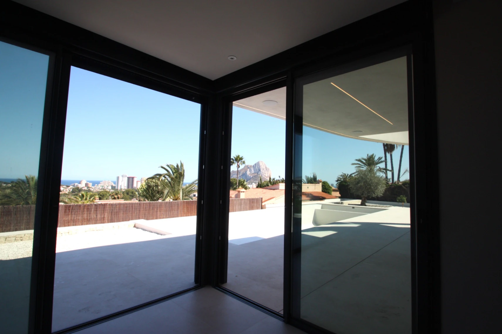 Luxuriöses und Modernes Wohnen in Calpe | Gebaut und Verkauft von GH Costa Blanca