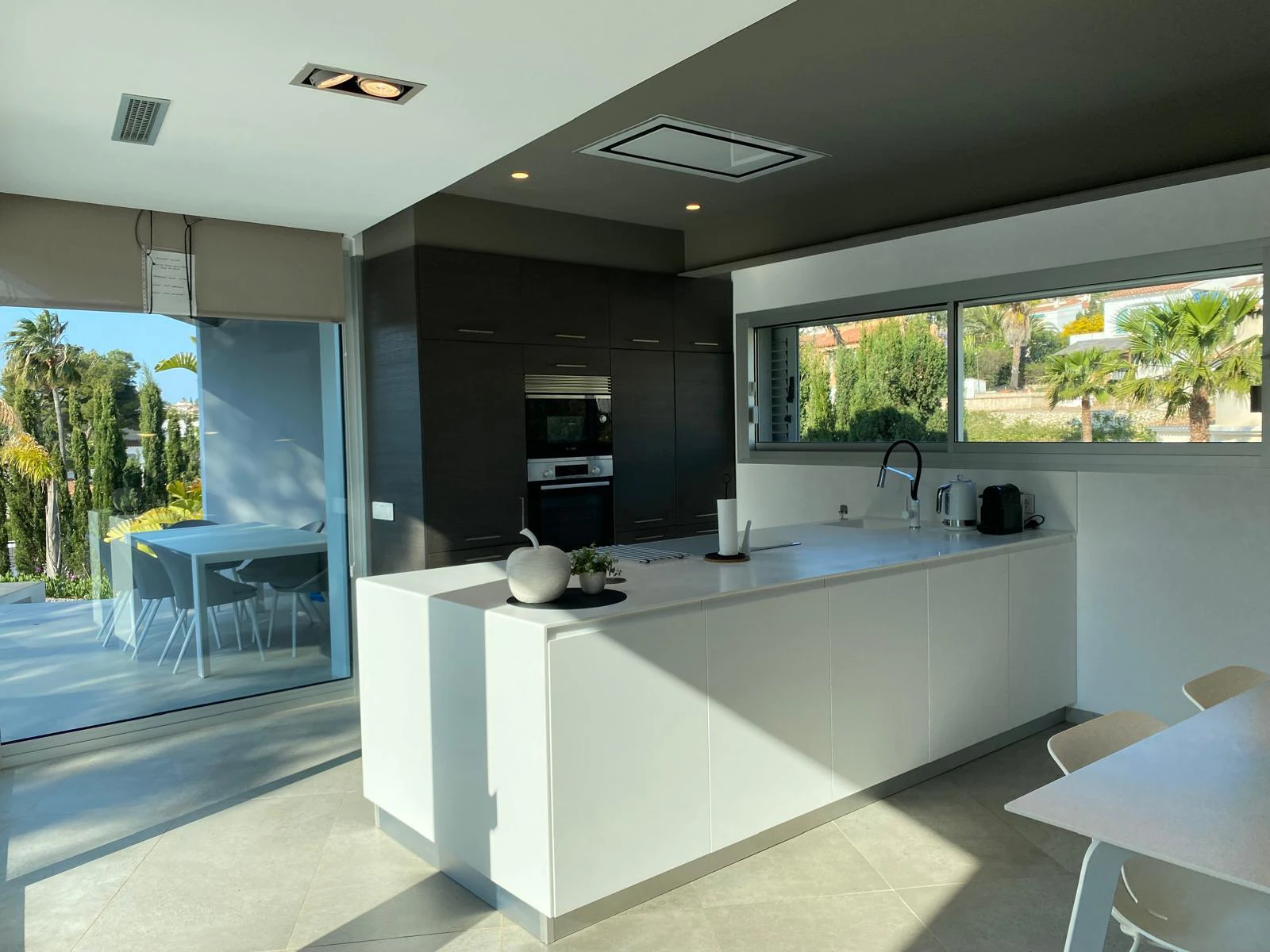 Villa con parcela llana, gran privacidad y excelente ubicación cerca de La Fustera, Benissa