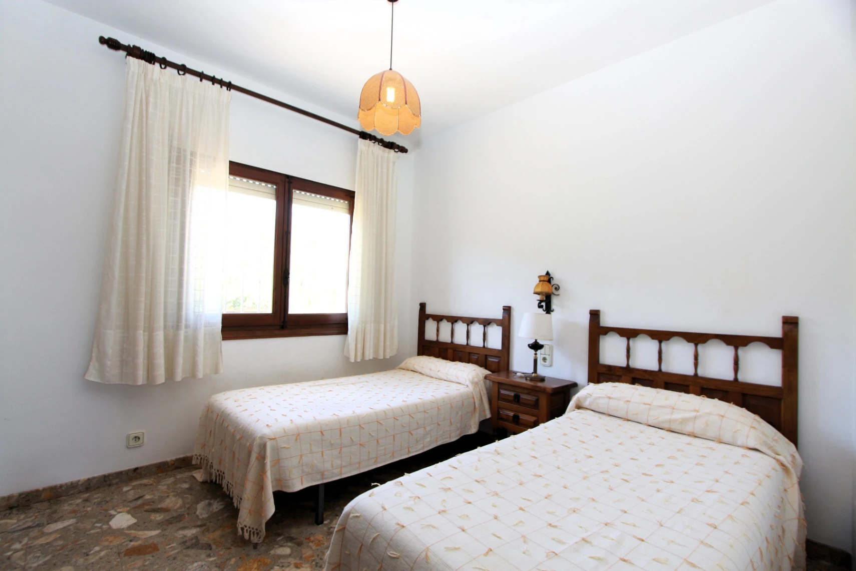 PRIVACIDAD Y NATURALEZA, VILLA MEDITERRÁNEA ÚNICA A PASOS DE LA PLAYA.