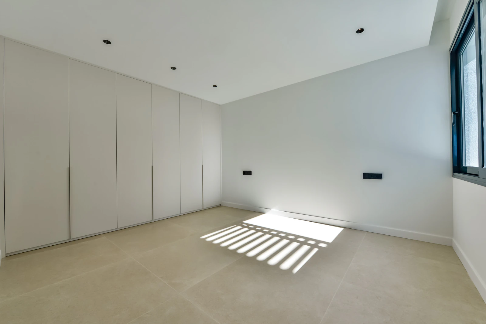 Villa contemporánea única en Altea con vistas al mar, terrazas tipo spa y acabados premium