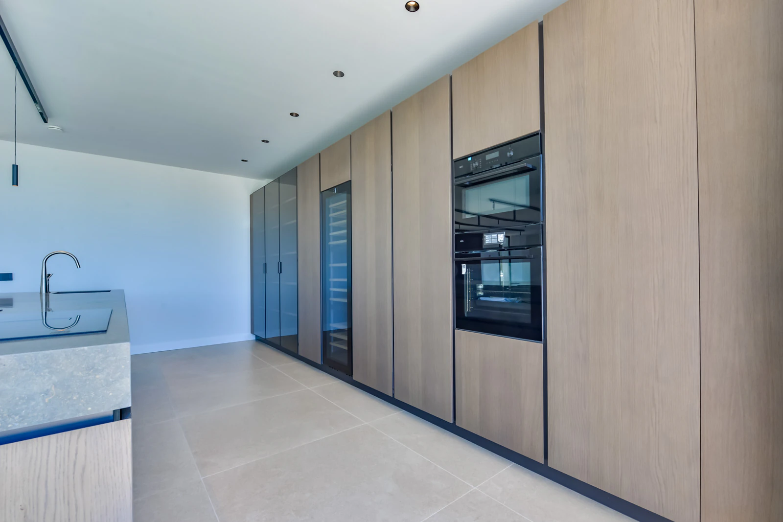 Villa contemporánea única en Altea con vistas al mar, terrazas tipo spa y acabados premium
