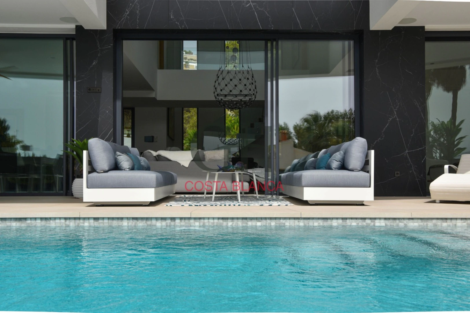 High-Tech Luxury Villa in Moraira with Immediate Availability