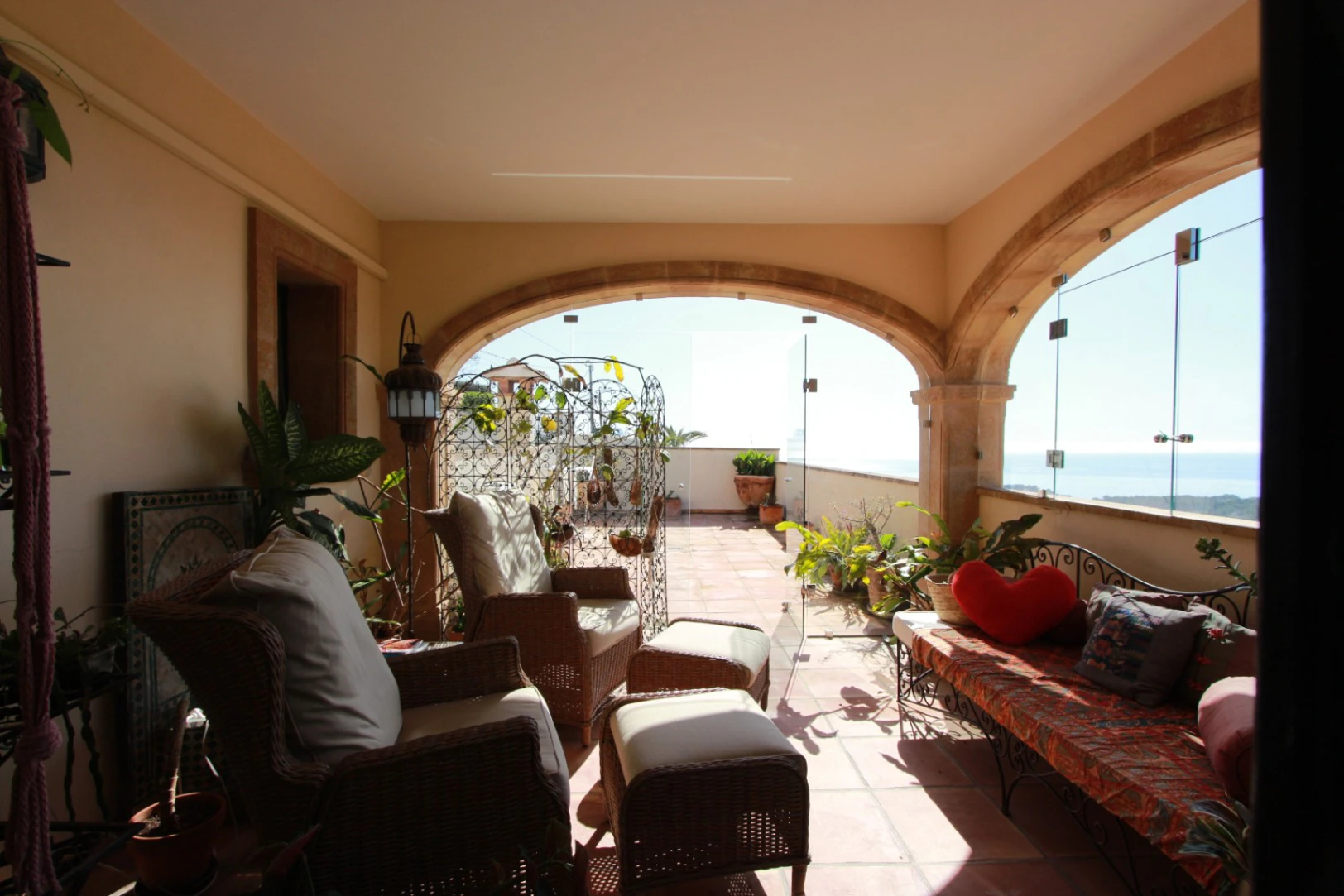 VILLA AVEC VUE PANORAMIQUE SUR LA MER