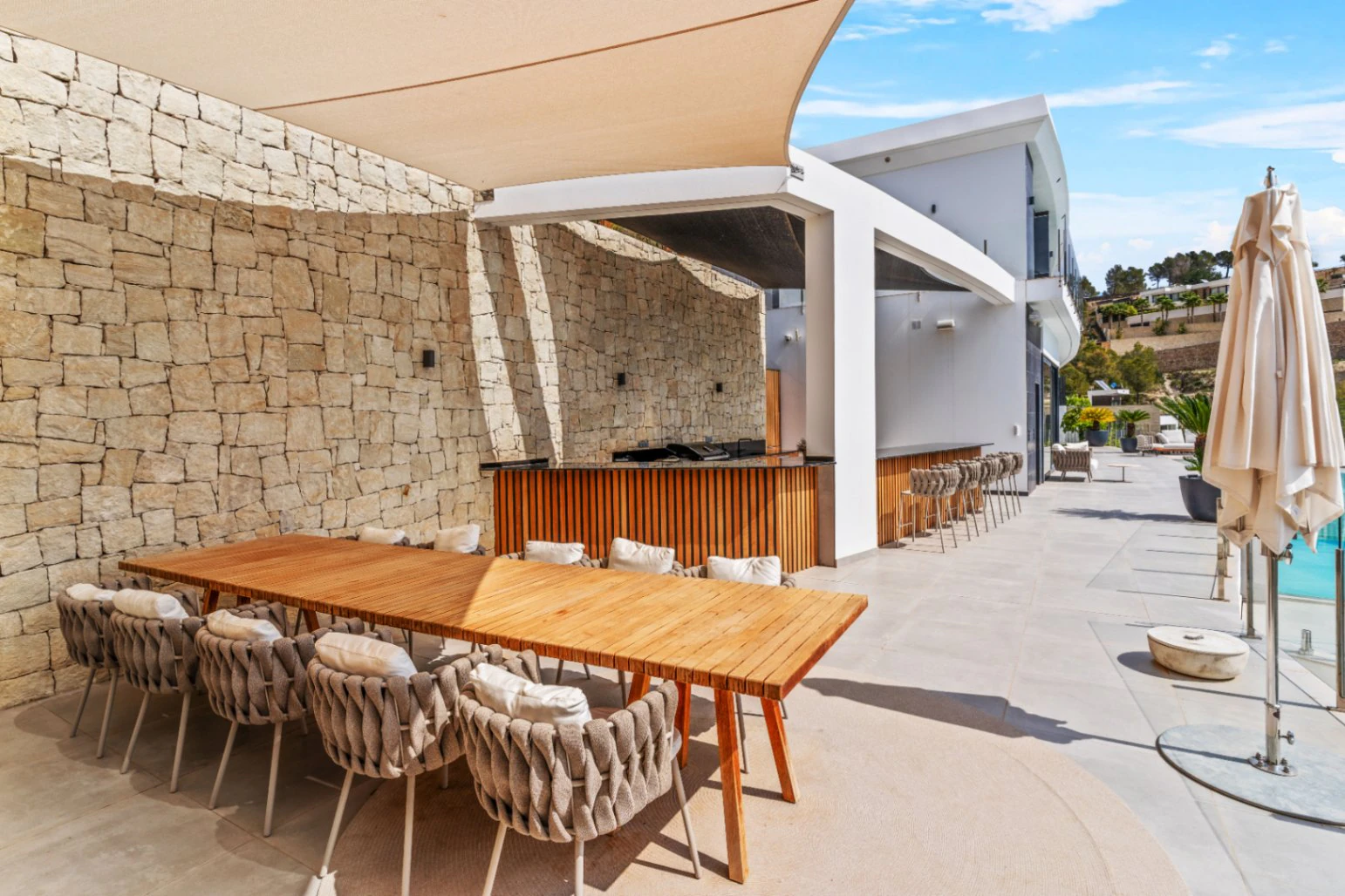 VILLA DE LUJO CON VISTAS PANORAMICAS A LA VENTA EN BENISSA