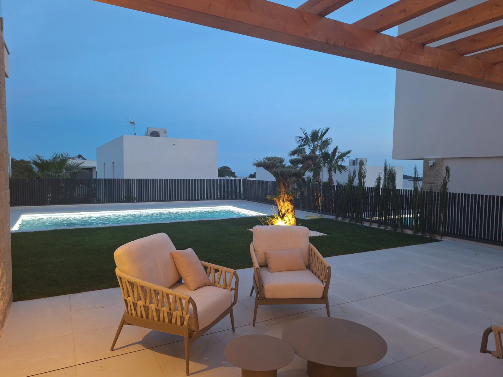 VILLA MODERNE AVEC PISCINE PRIVÉE À VENDRE À FINESTRAT