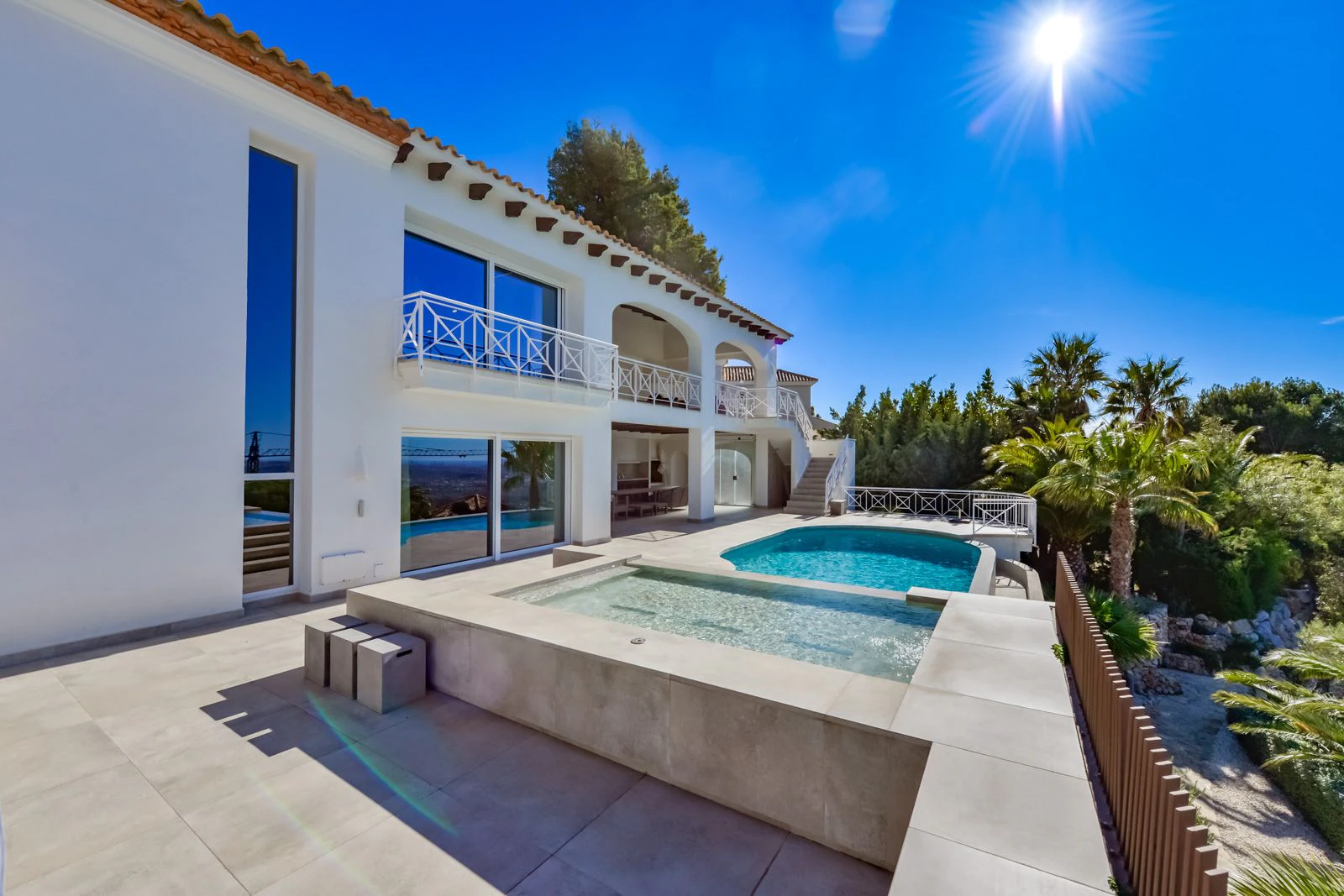 Villa de luxe à Altea : élégance, exclusivité et vues de rêve