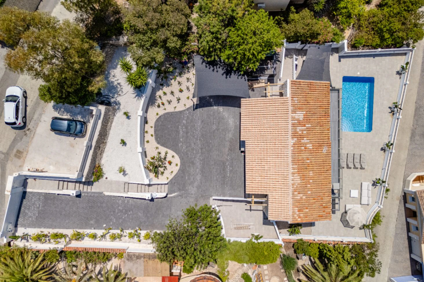 VILLA MÉDITERRANÉENNE RÉNOVÉE AVEC VUE SUR MER À CALPE – PRÊTE À EMMÉNAGER