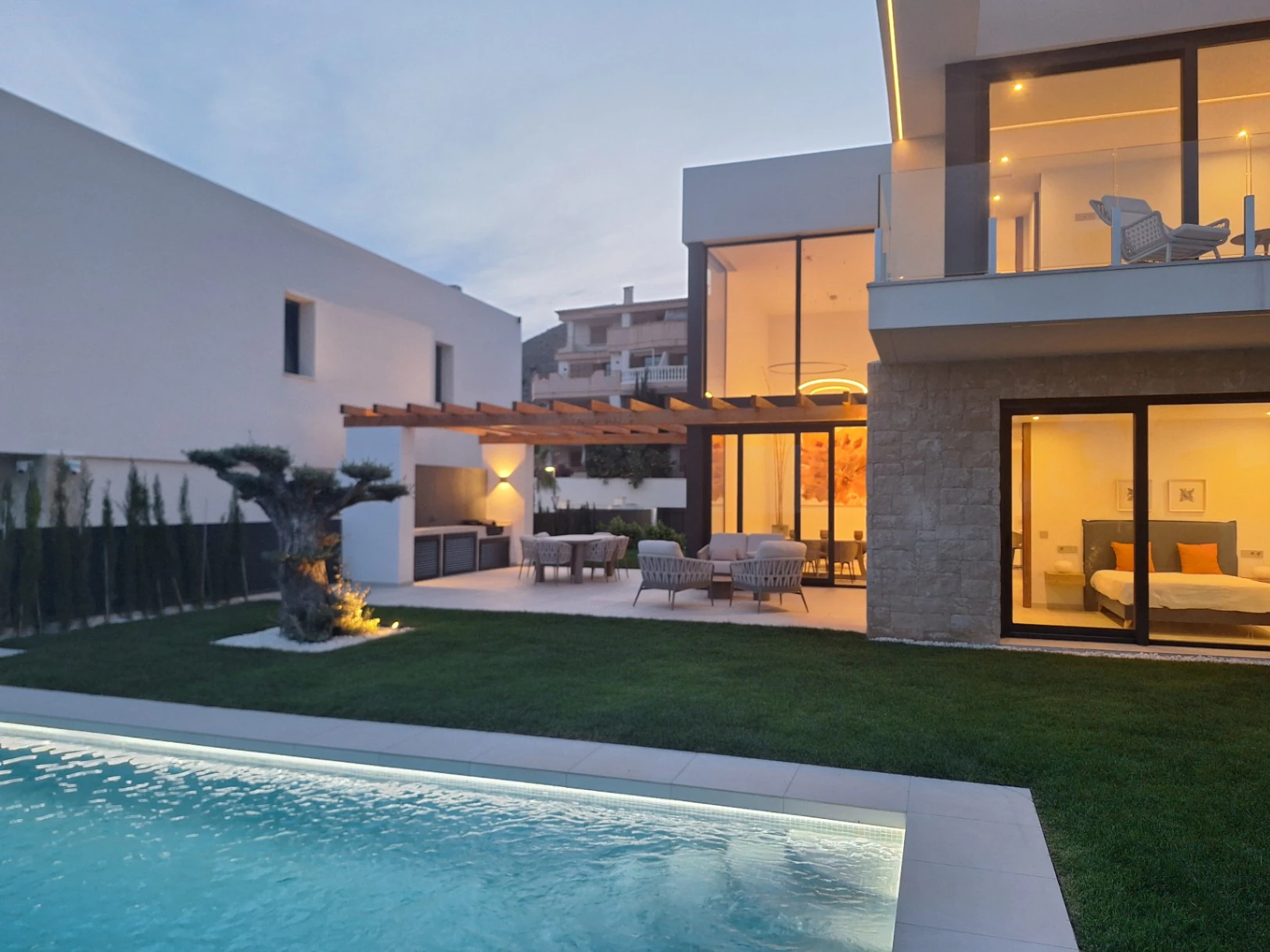 VILLA MODERNE AVEC PISCINE PRIVÉE À VENDRE À FINESTRAT