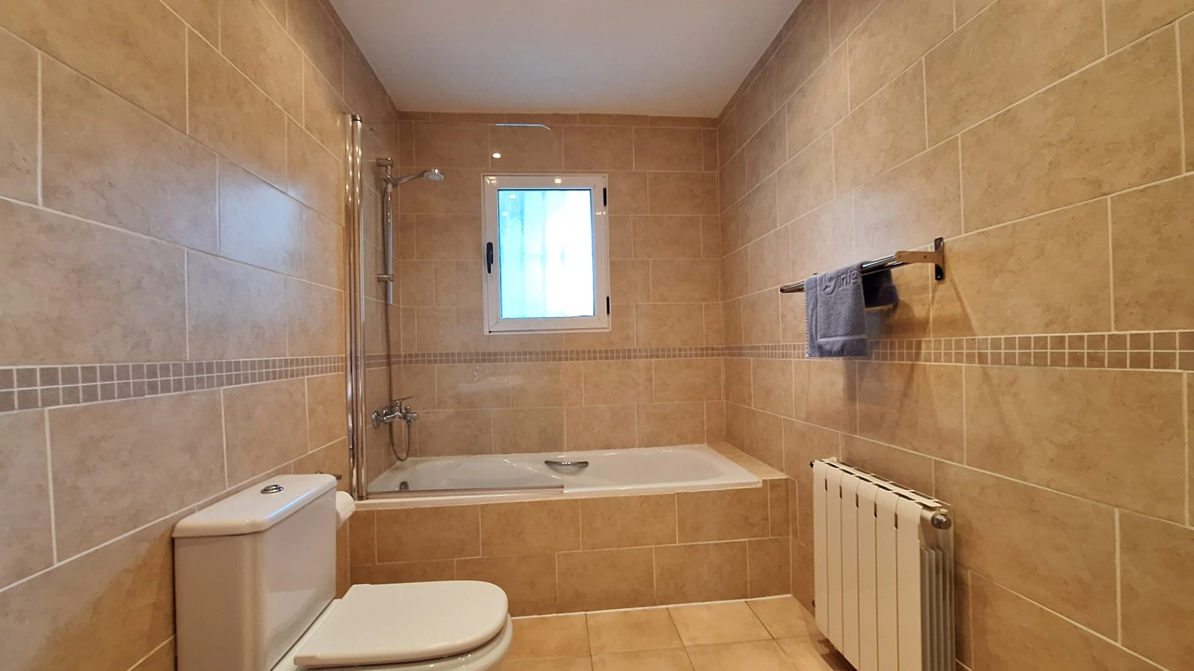 CHARMANTE VILLA À VENDRE SUR LA CÔTE DE BENISSA, VUE PANORAMIQUE SUR LA MER