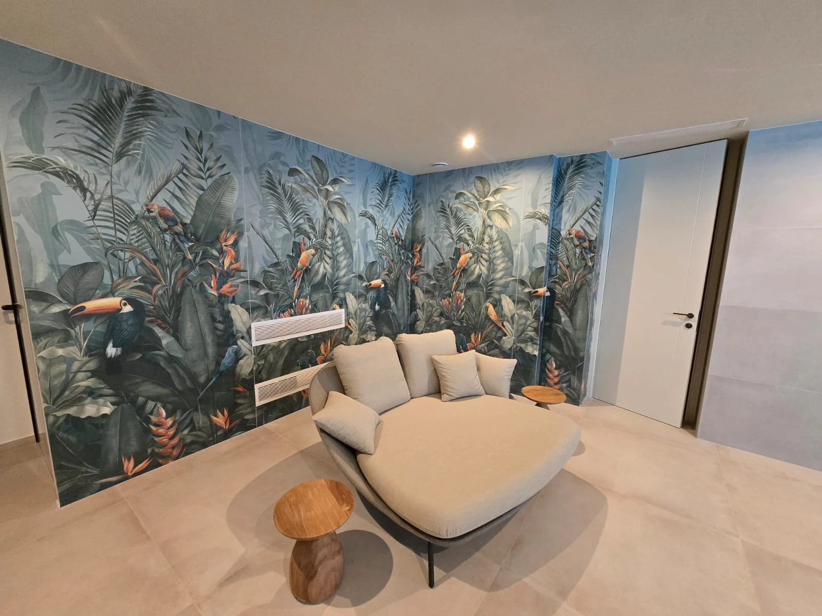 Villa de Lujo Contemporánea con Vistas Panorámicas al Mar y Exclusiva Zona Wellness