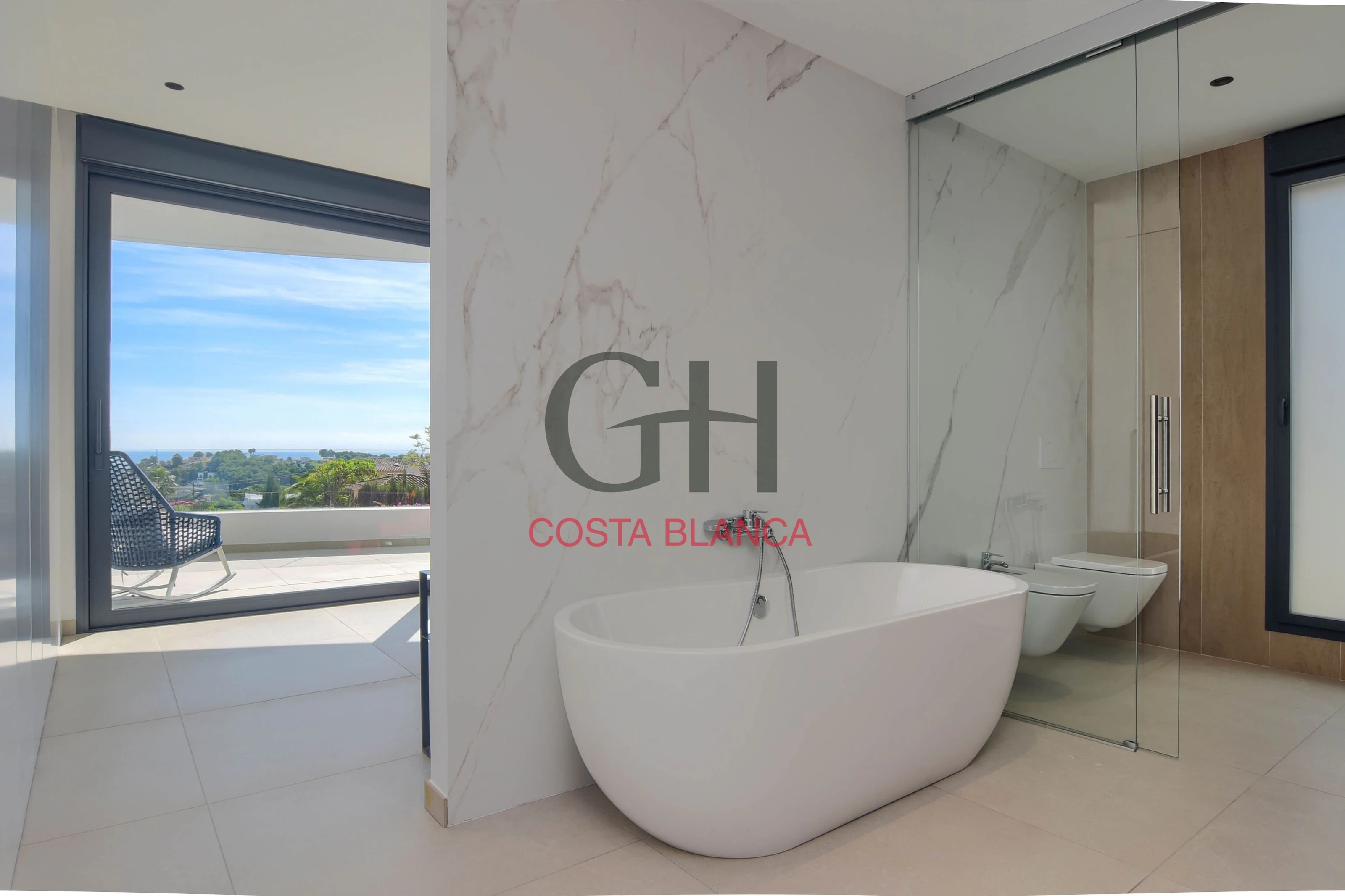 Villa de Lujo High-Tech en Moraira con Disponibilidad Inmediata