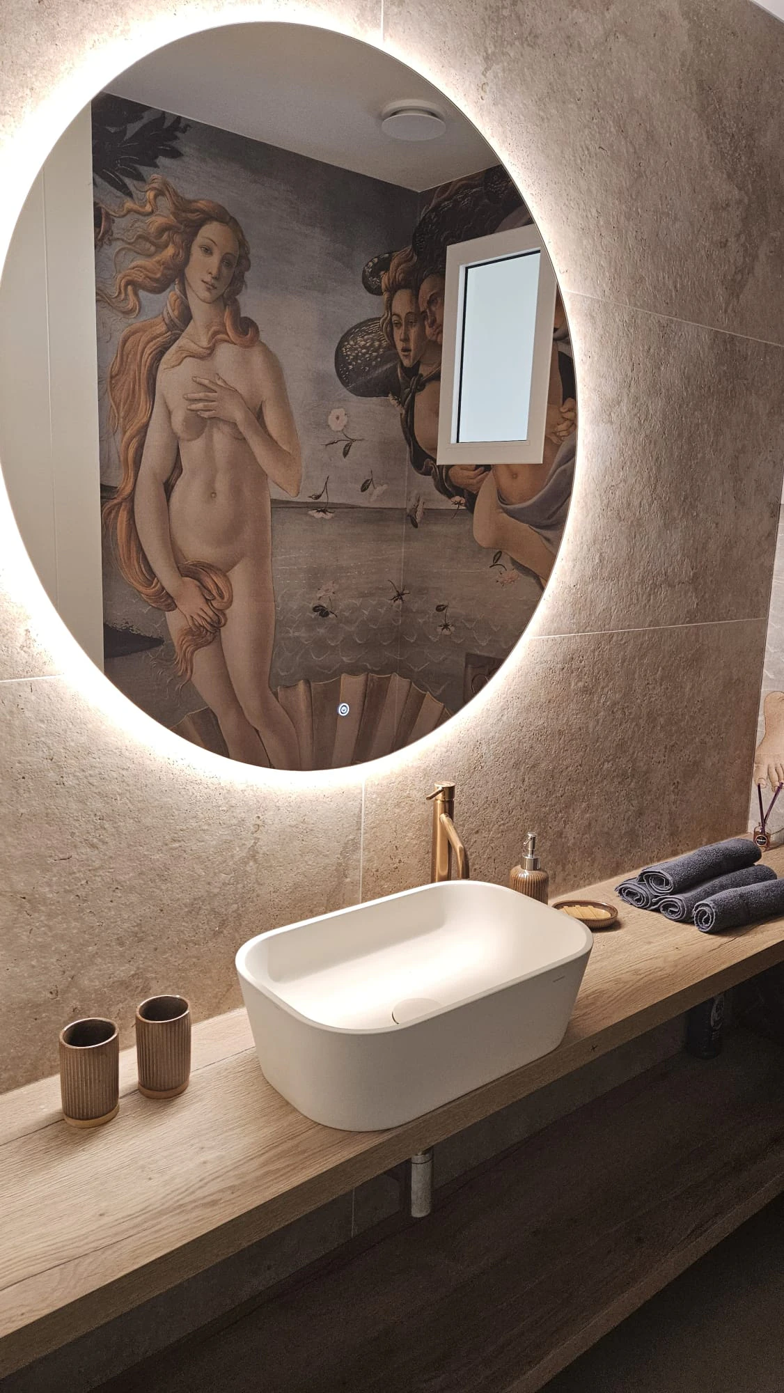 Villa de Lujo Contemporánea con Vistas Panorámicas al Mar y Exclusiva Zona Wellness