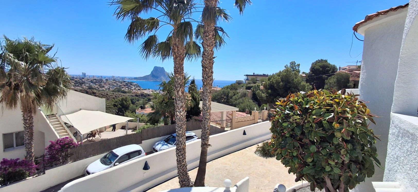VILLA CON VISTAS AL MAR EN CALPE