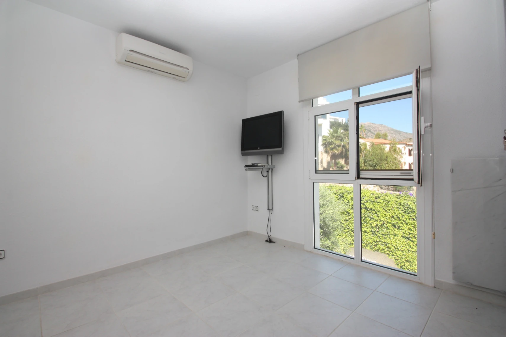 VILLA CON VISTAS AL MAR EN CALPE