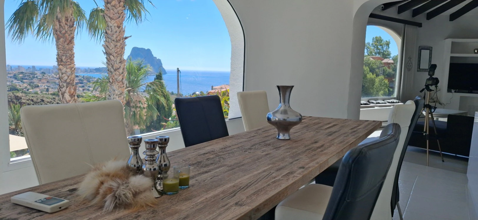 VILLA CON VISTAS AL MAR EN CALPE