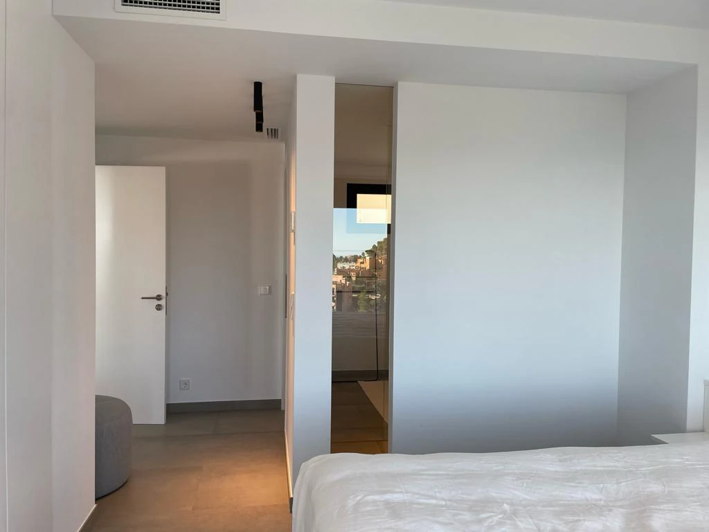 Villa de lujo con espectaculares vistas panorámicas al mar y a la montaña a la venta en Altea.