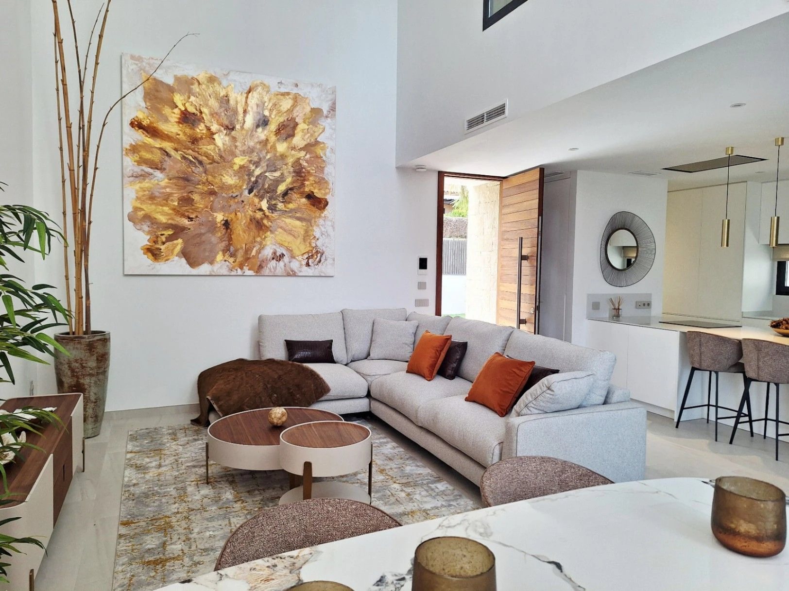 VILLA MODERNA CON PISCINA PRIVADA A LA VENTA EN FINESTRAT
