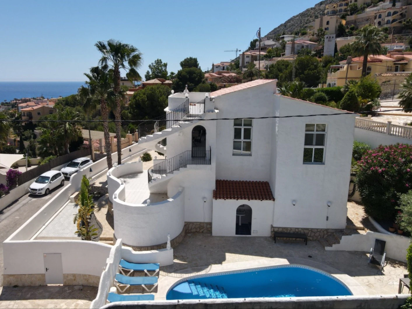 VILLA CON VISTAS AL MAR EN CALPE