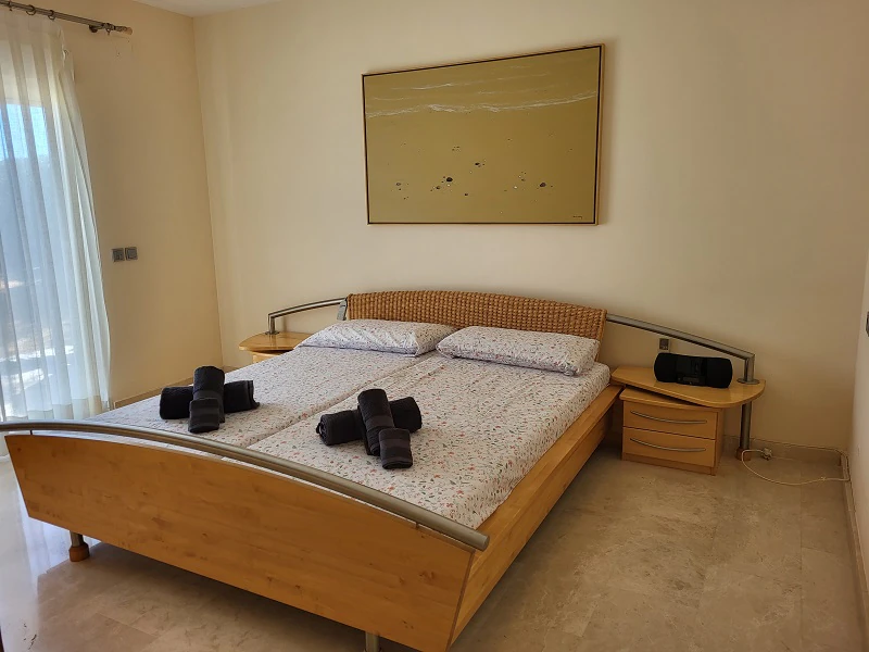 Villa Panorámica Mediterránea en Moraira – Donde la Elegancia se Encuentra con la Serenidad