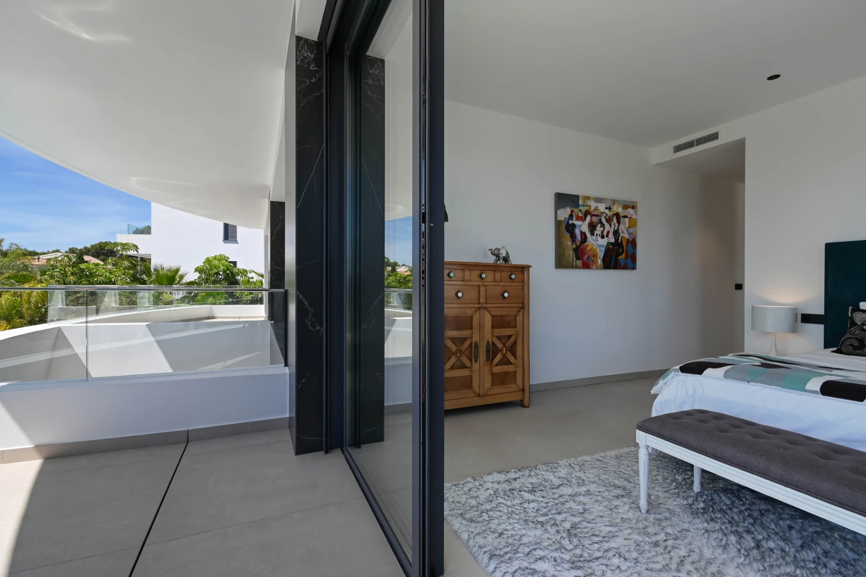 Villa de Lujo High-Tech en Moraira con Disponibilidad Inmediata