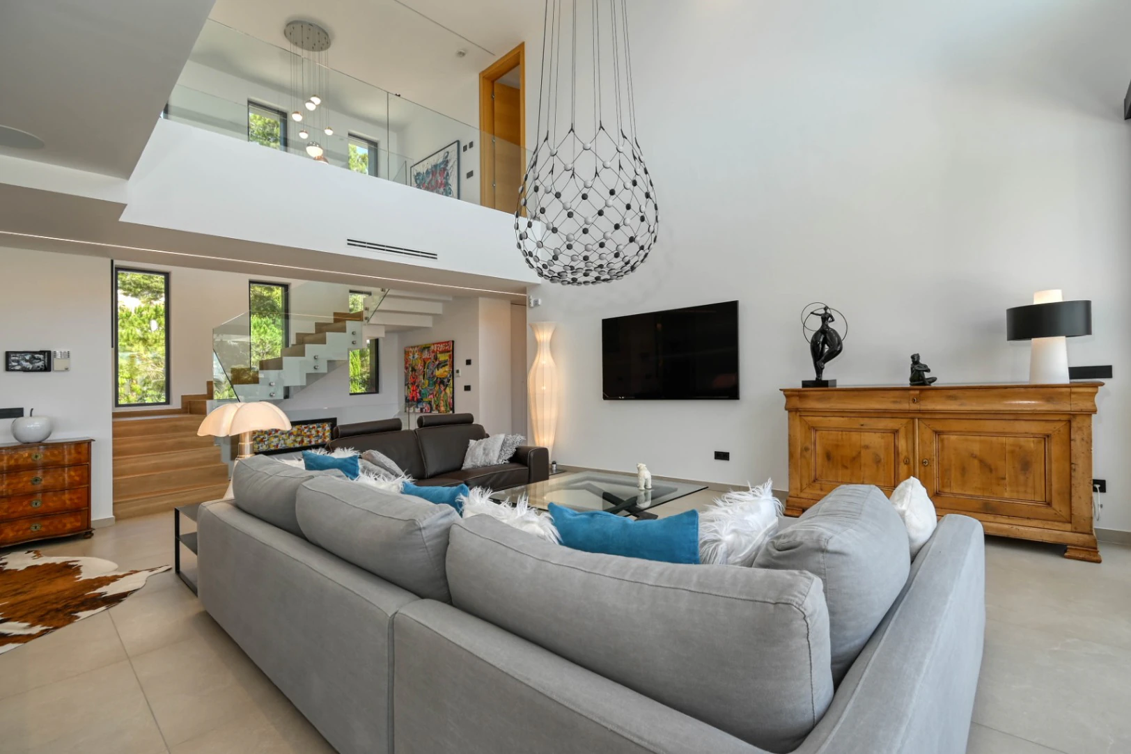 Villa de Lujo High-Tech en Moraira con Disponibilidad Inmediata
